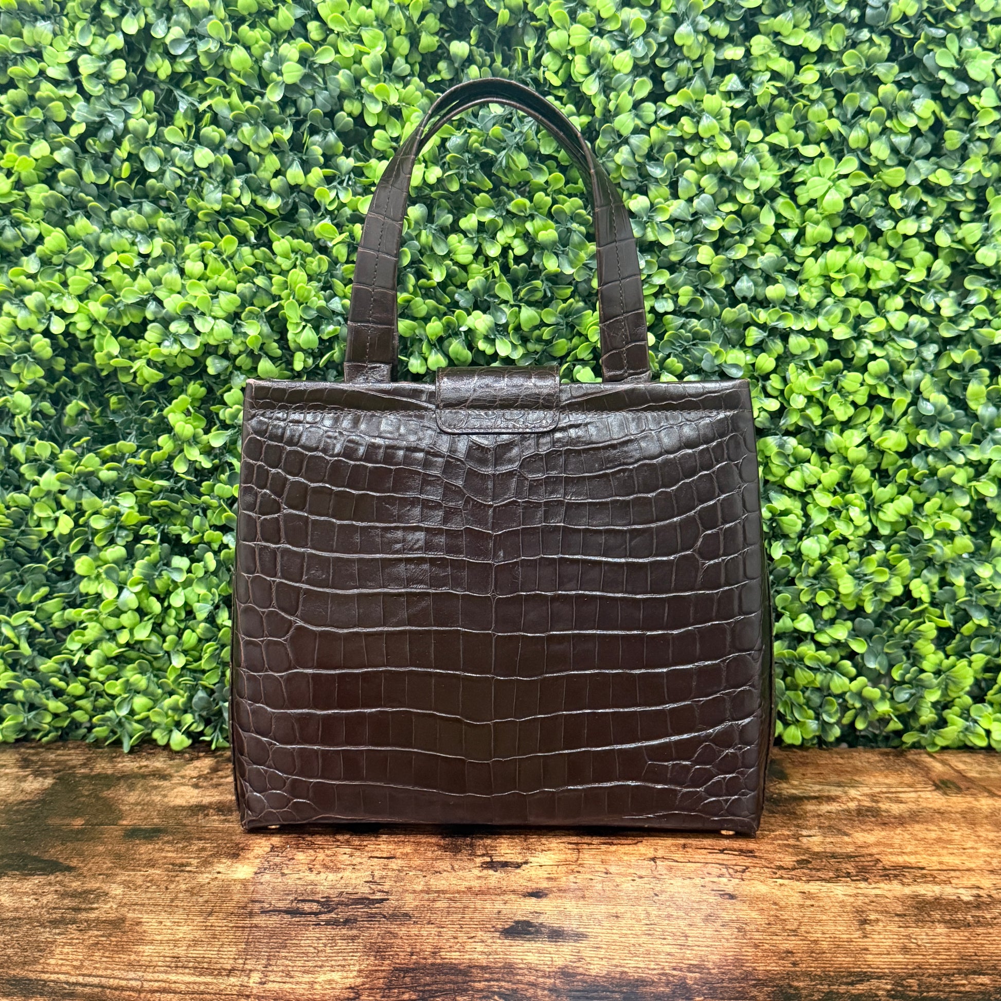 Salvatore Ferragamo Vera Leather Handbag