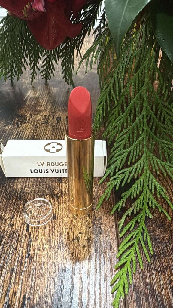 Louis Vuitton Makeup Rouge Satin RFL 600 On The Edge