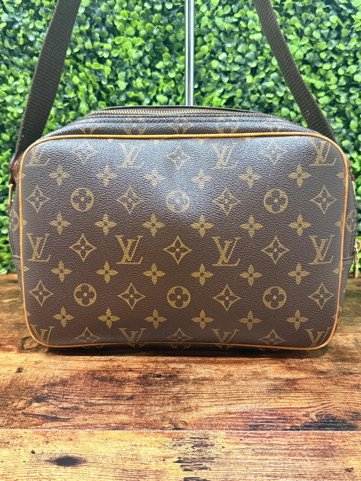 Louis Vuitton Reporter PM Monogram