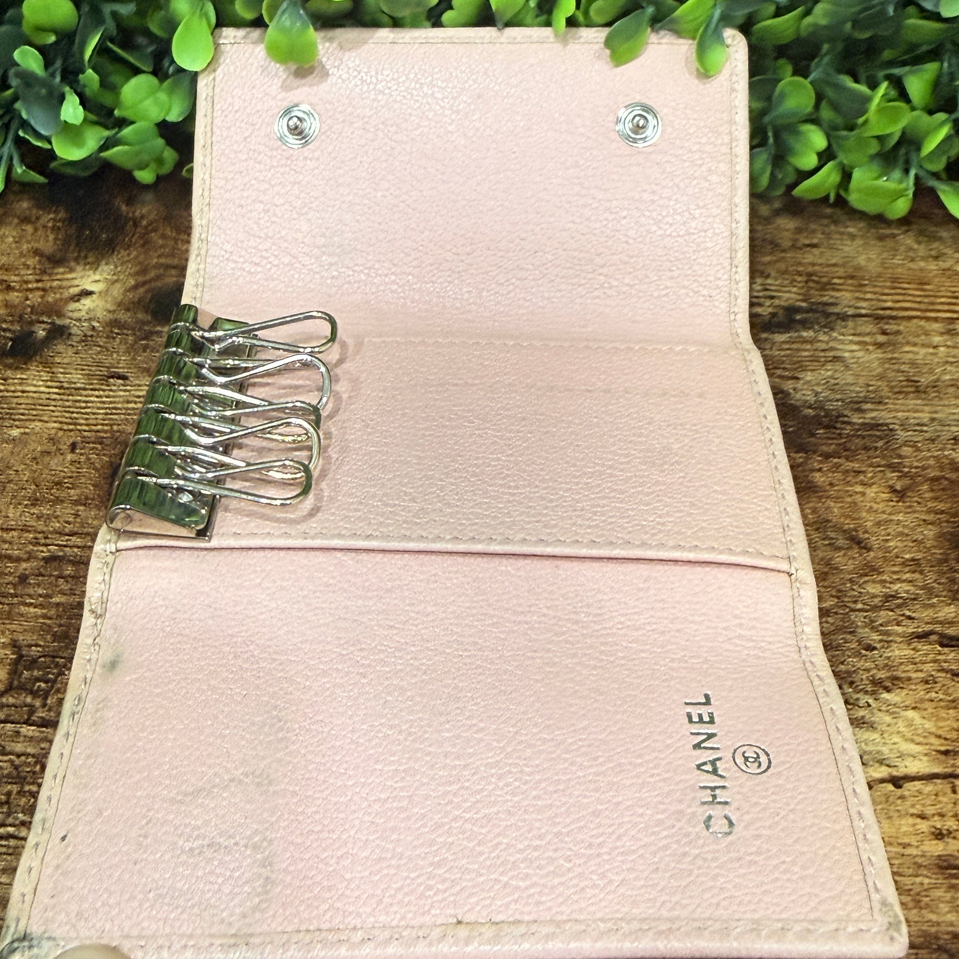 Chanel Camellia Leather Key Holder