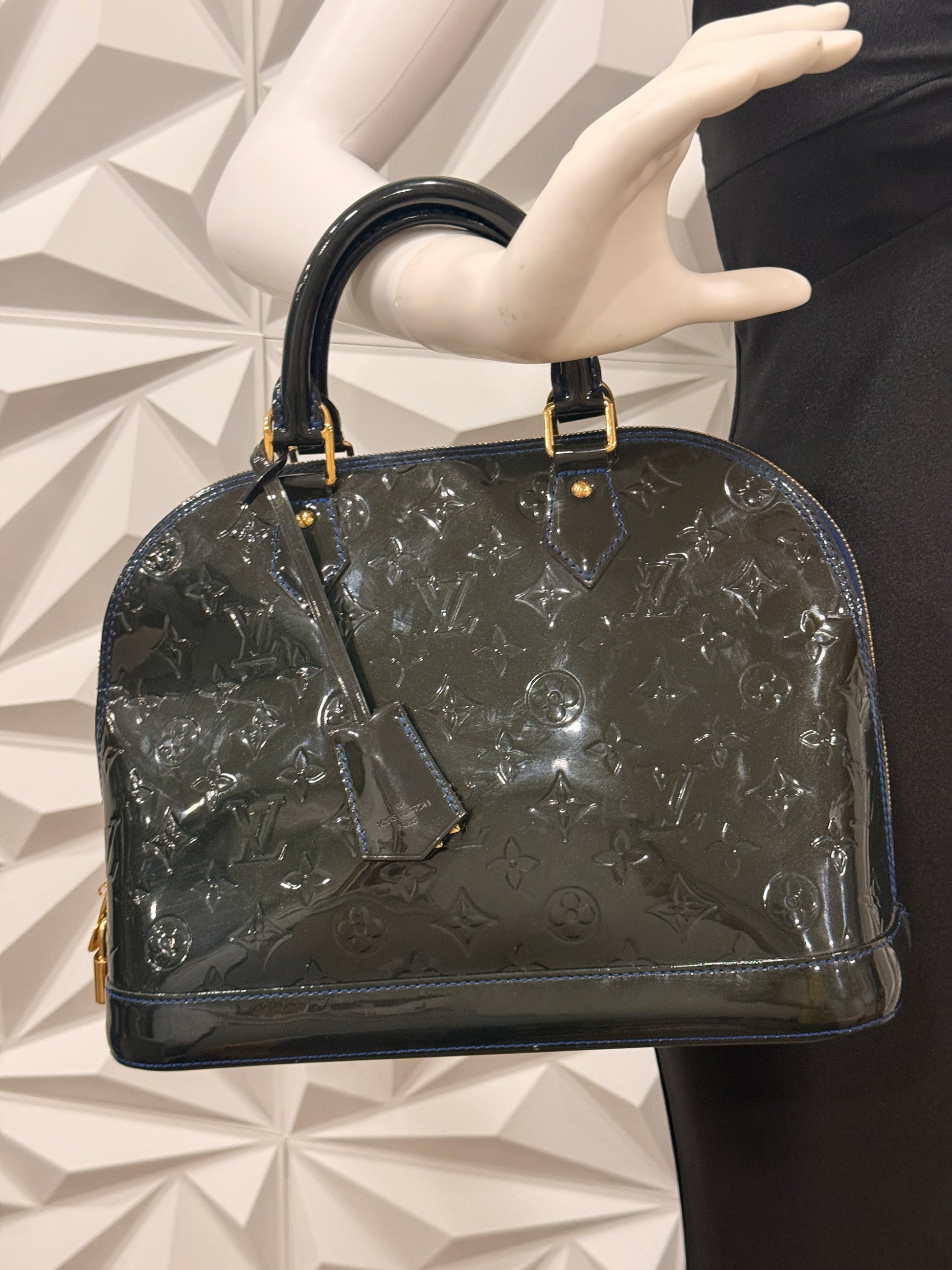 Louis Vuitton Alma Vernis Patent Monogram