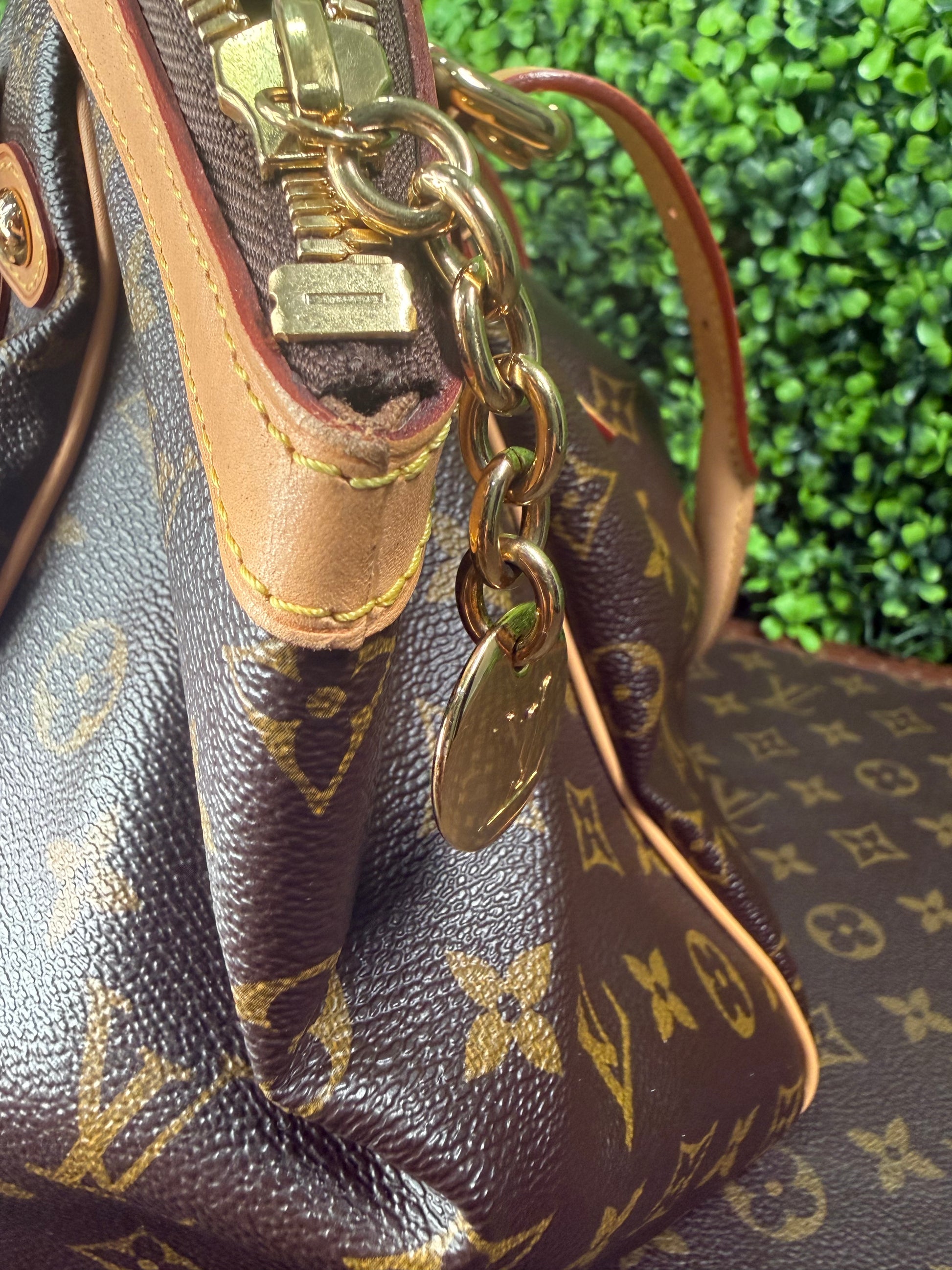 Louis Vuitton Tivoli GM Monogram