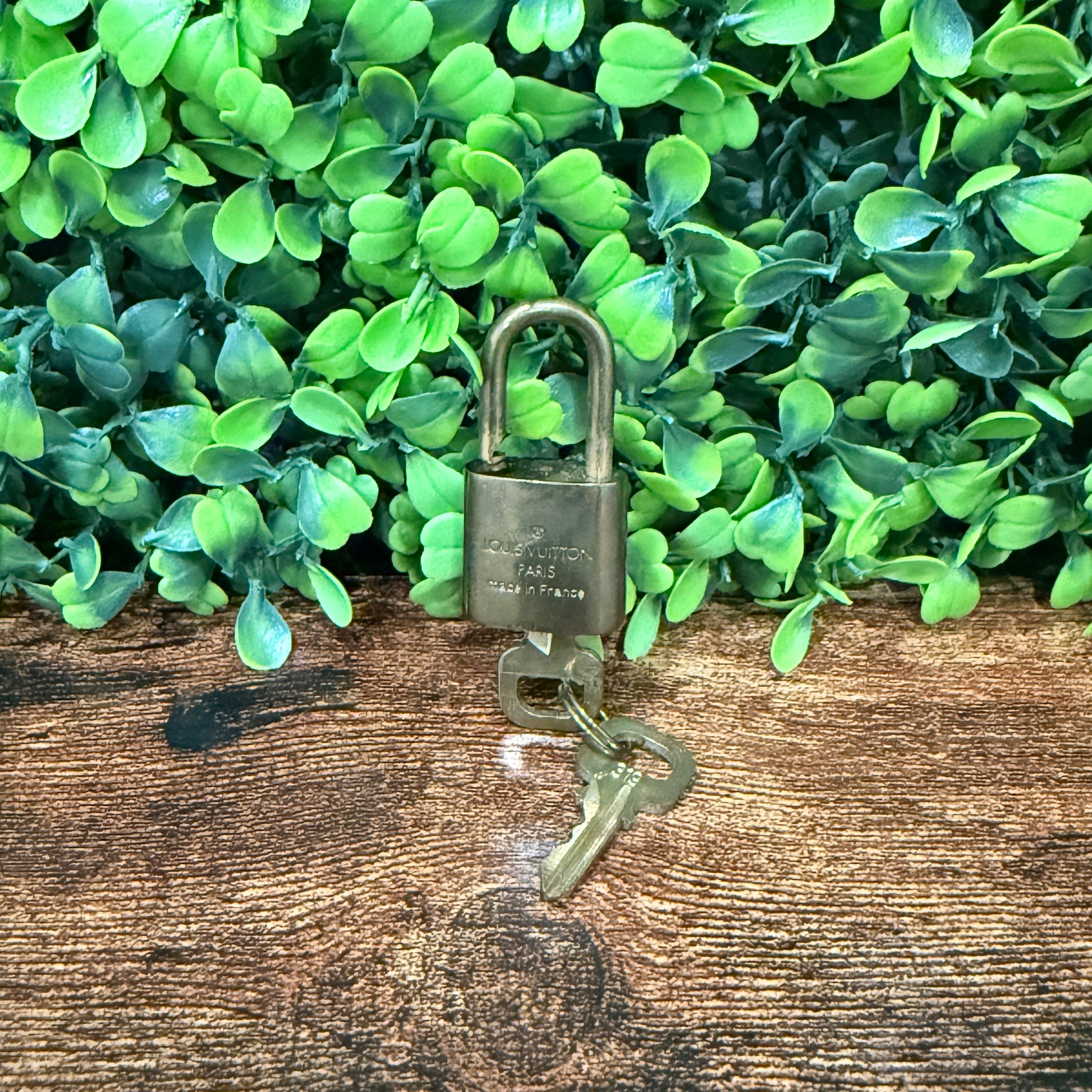 Louis Vuitton Padlock & 2 Key Set 319