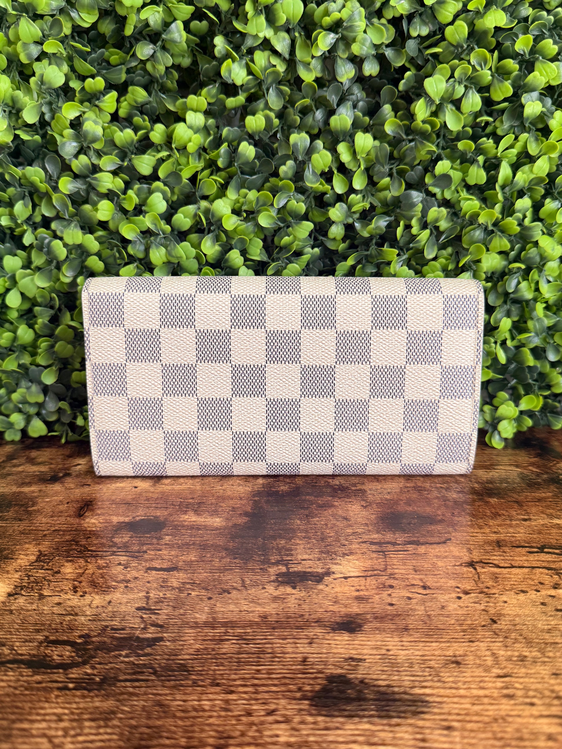 Louis Vuitton Sarah Wallet Damier Azur