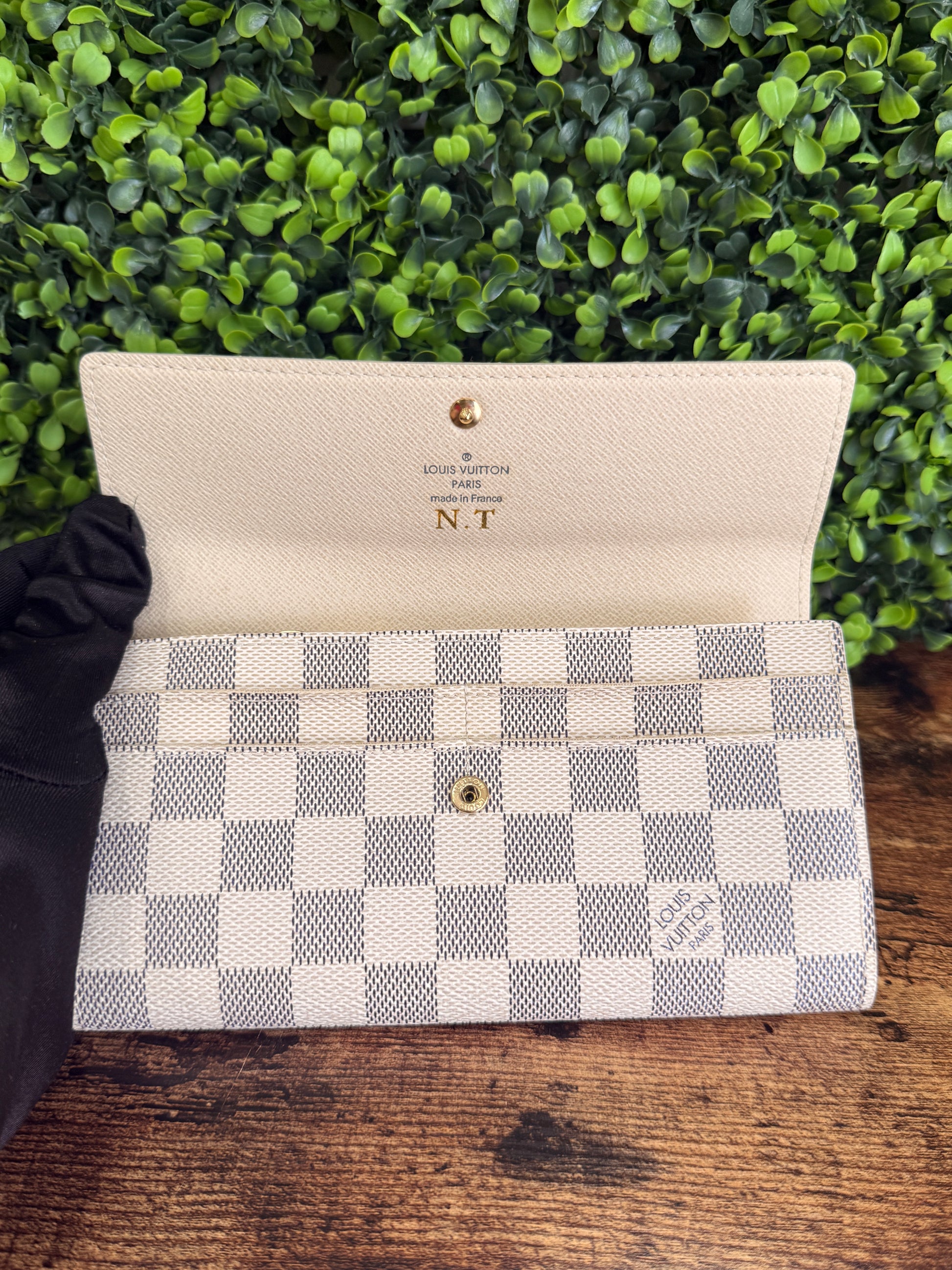 Louis Vuitton Sarah Wallet Damier Azur