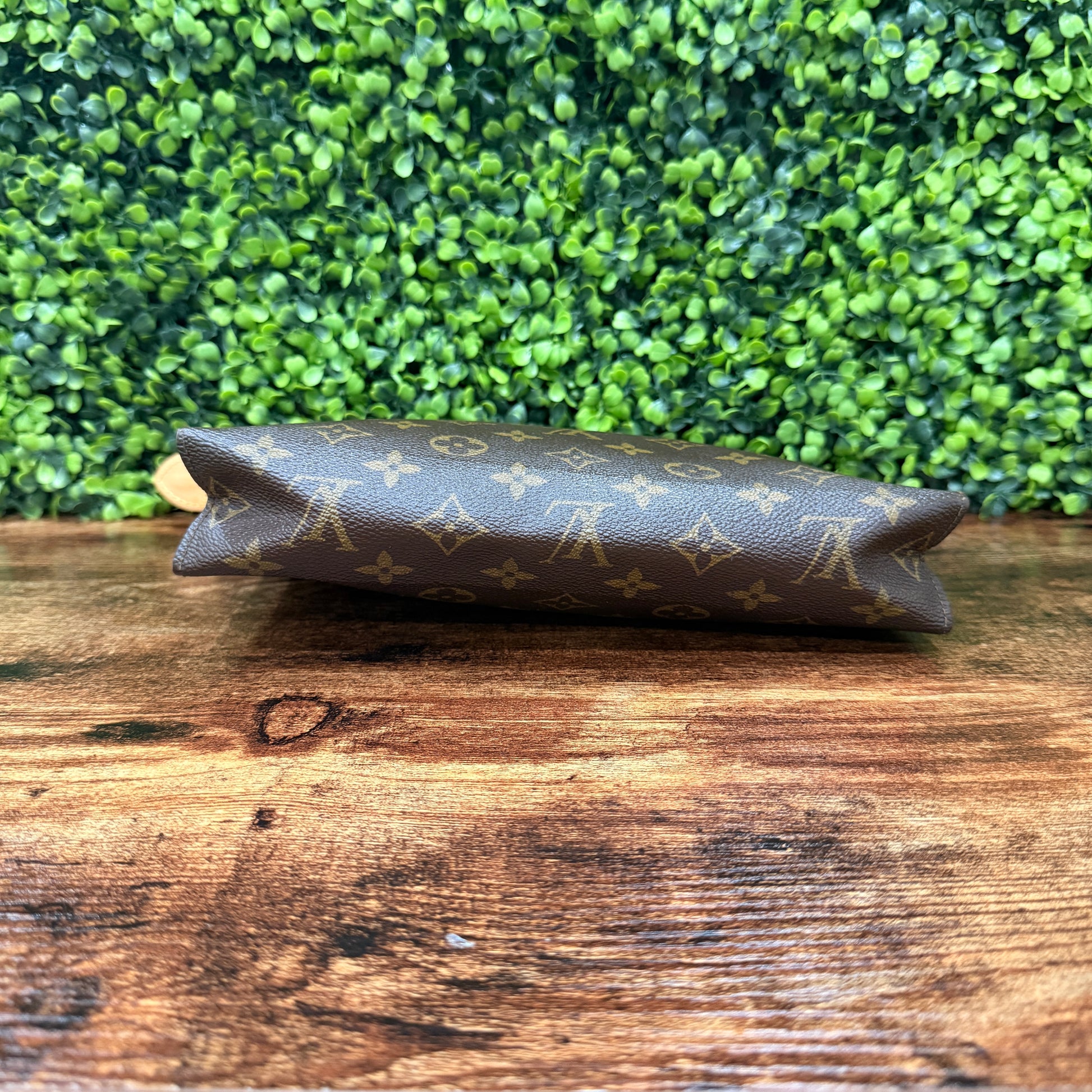 Louis Vuitton Toiletry Pouch 26