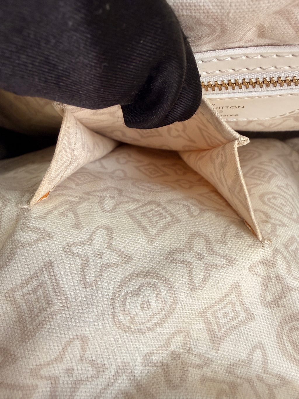 Louis Vuitton Tahitienne Cabas PM Sandy