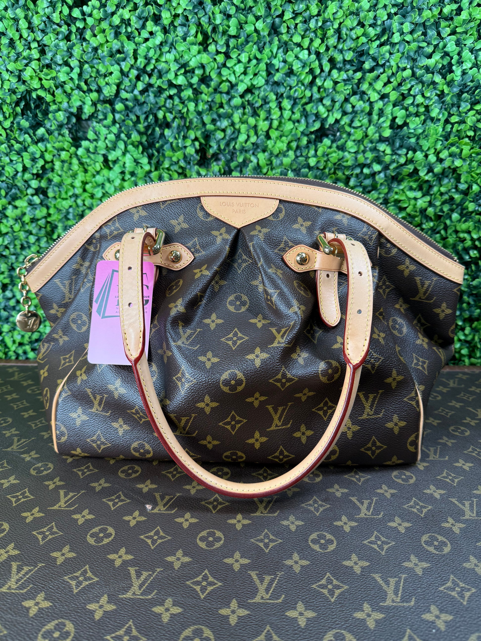 Louis Vuitton Tivoli GM Monogram