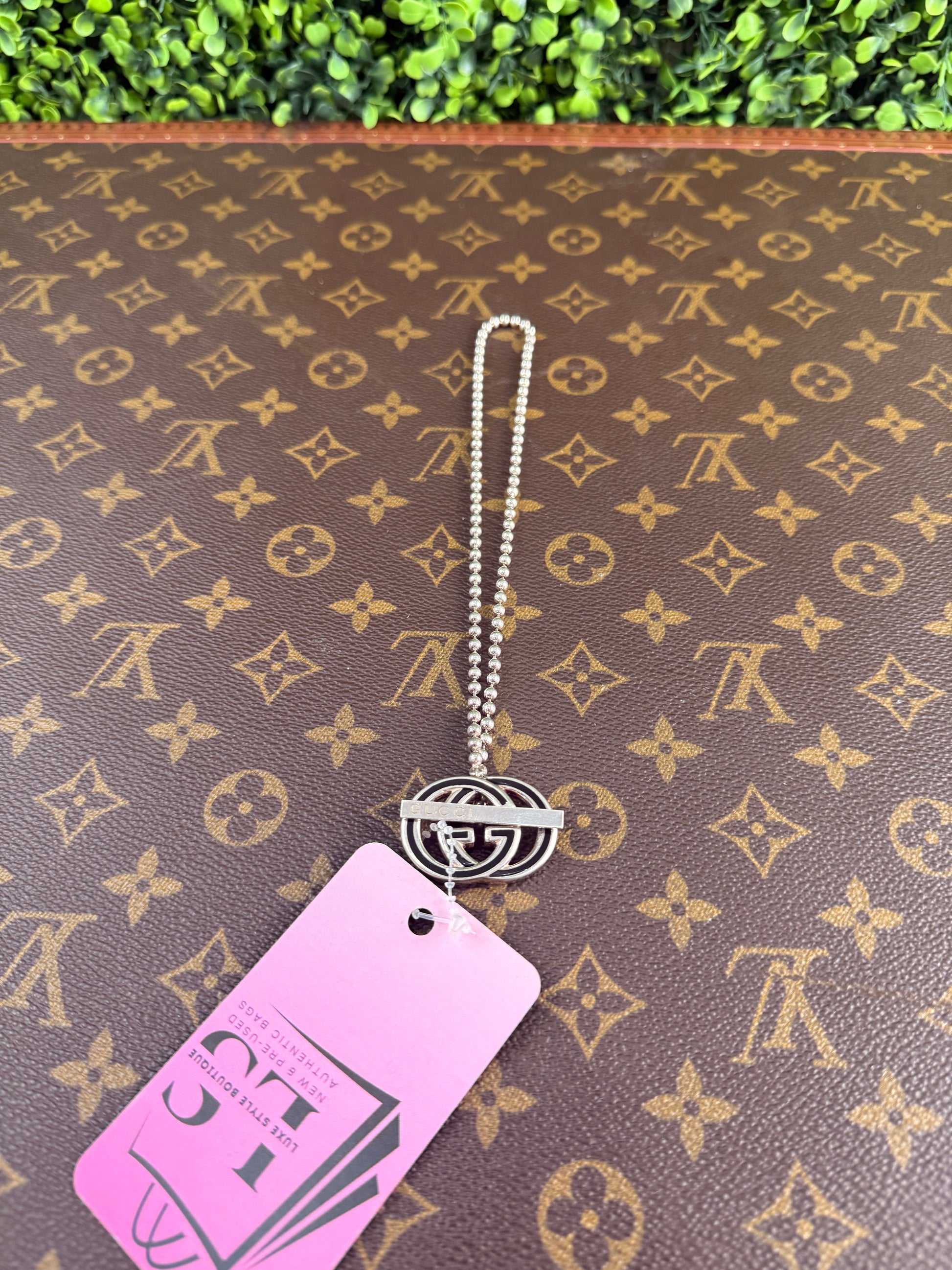 Gucci Interlocking G Silver Necklace