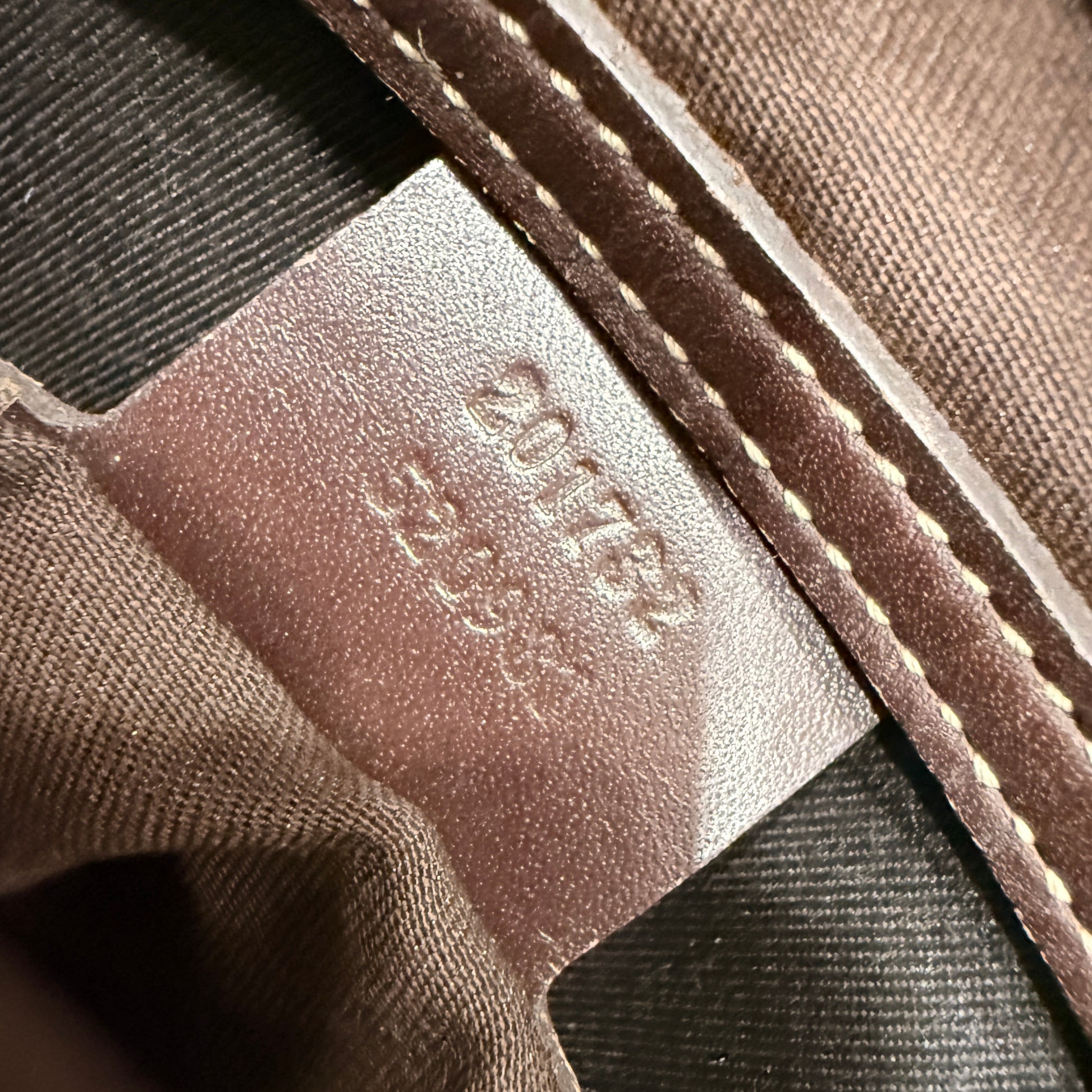 Gucci GG Supreme Canvas Messenger Bag