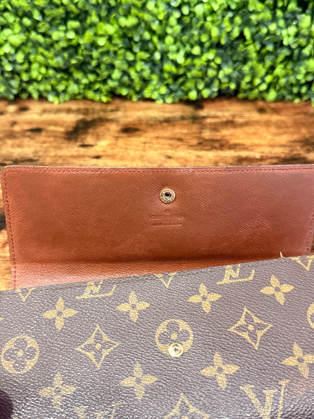 Louis Vuitton Sarah Wallet Monogram