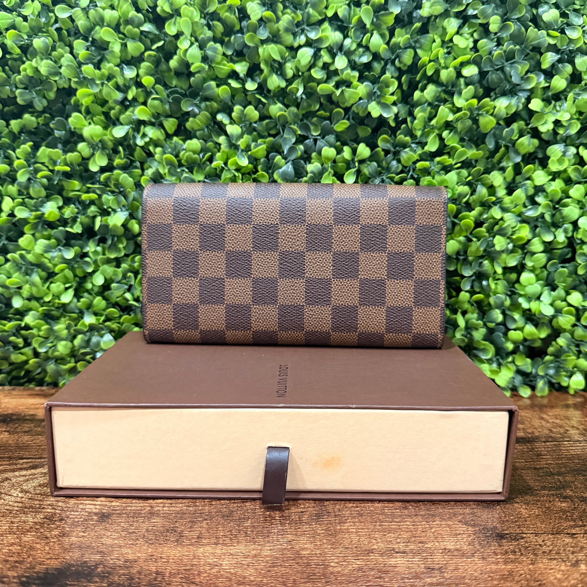 Louis Vuitton Sarah Wallet Damier Ebene