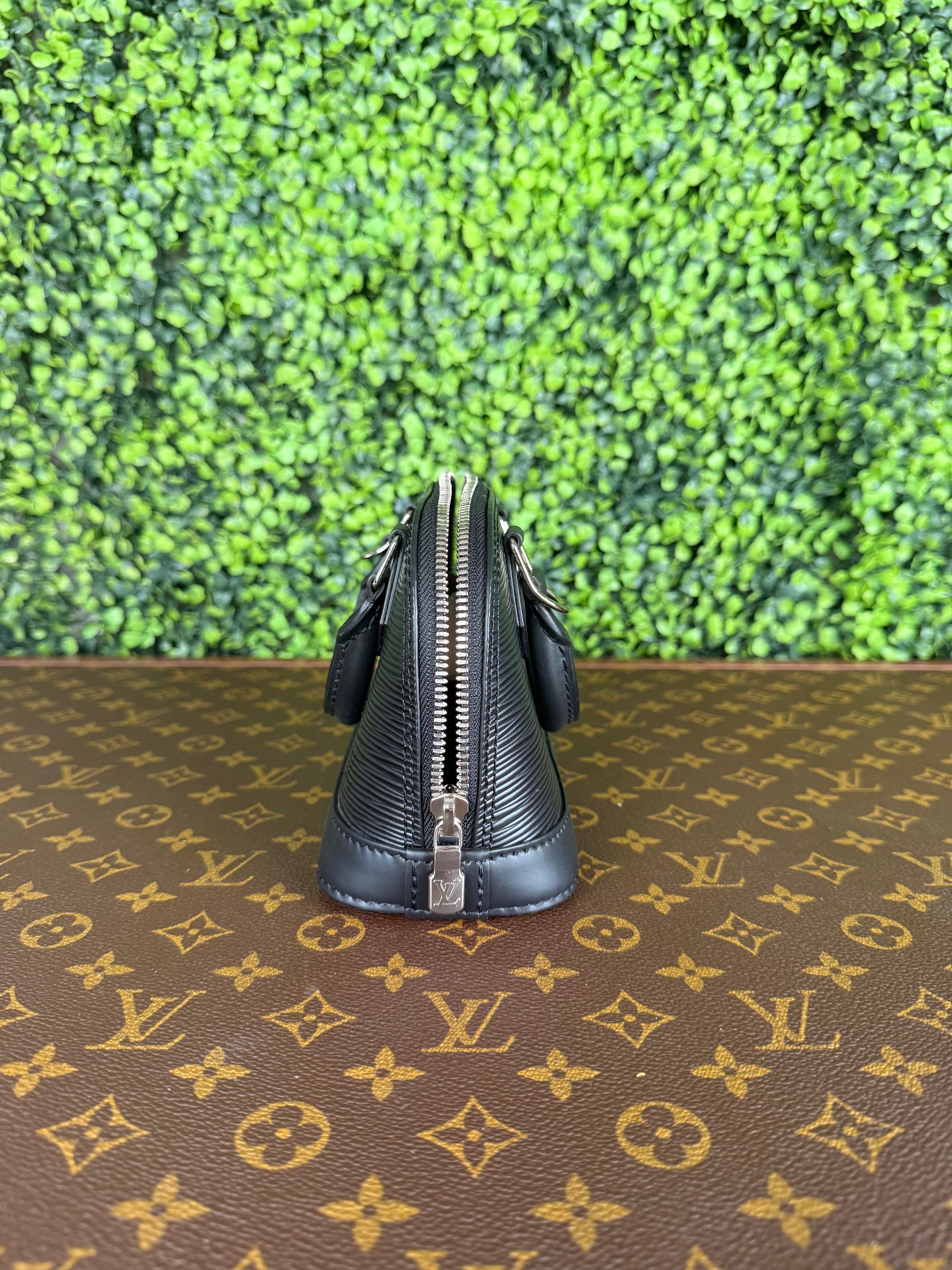 Louis Vuitton Alma Nano Epi Leather