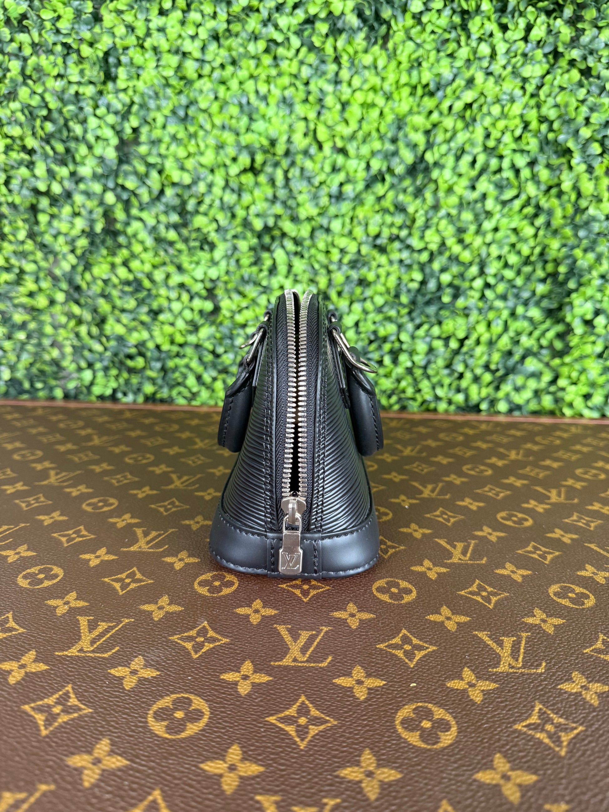 Louis Vuitton Alma Nano Epi Leather