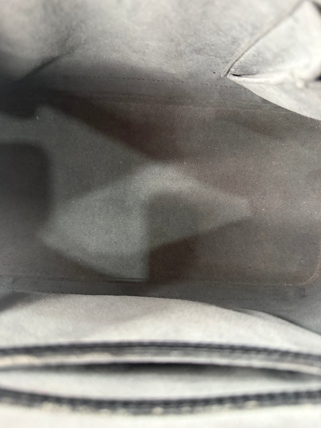 Louis Vuitton Alma PM Epi Black