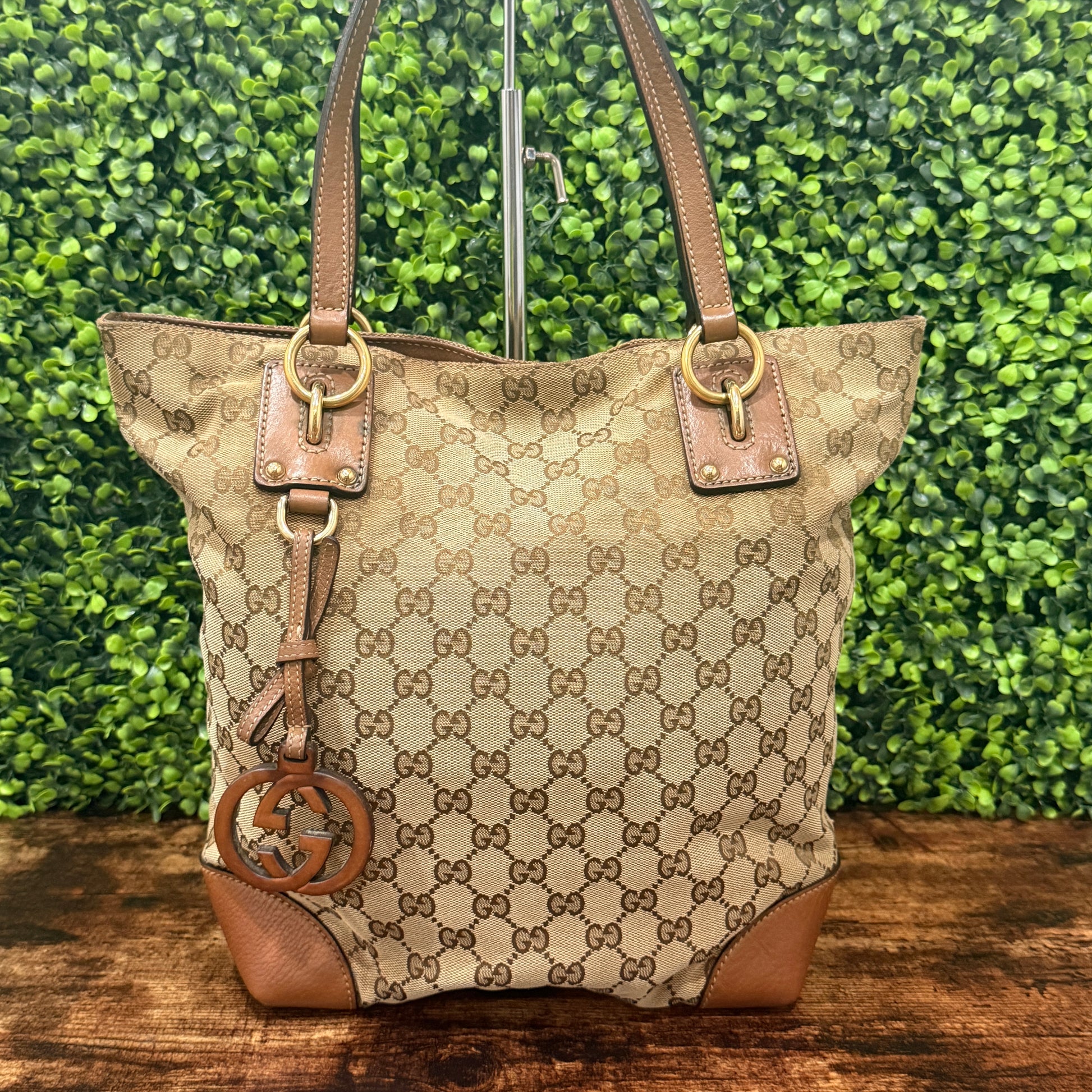 Gucci GG Canvas Charm Medium Tote