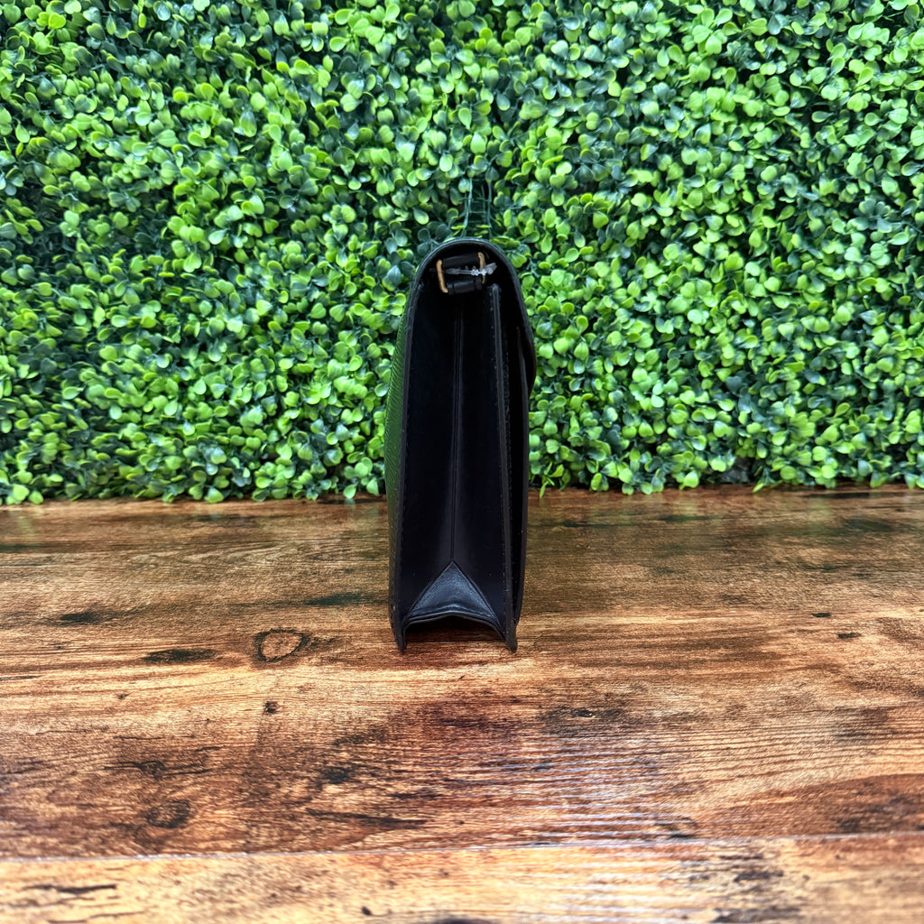 Louis Vuitton Dragonne Clutch Bag Noir Epi