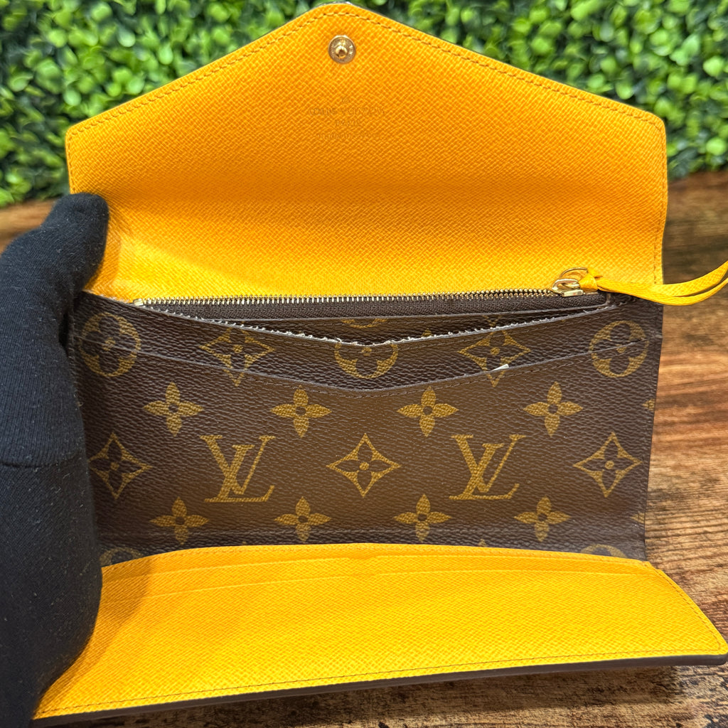 Louis Vuitton Josephine Wallet
