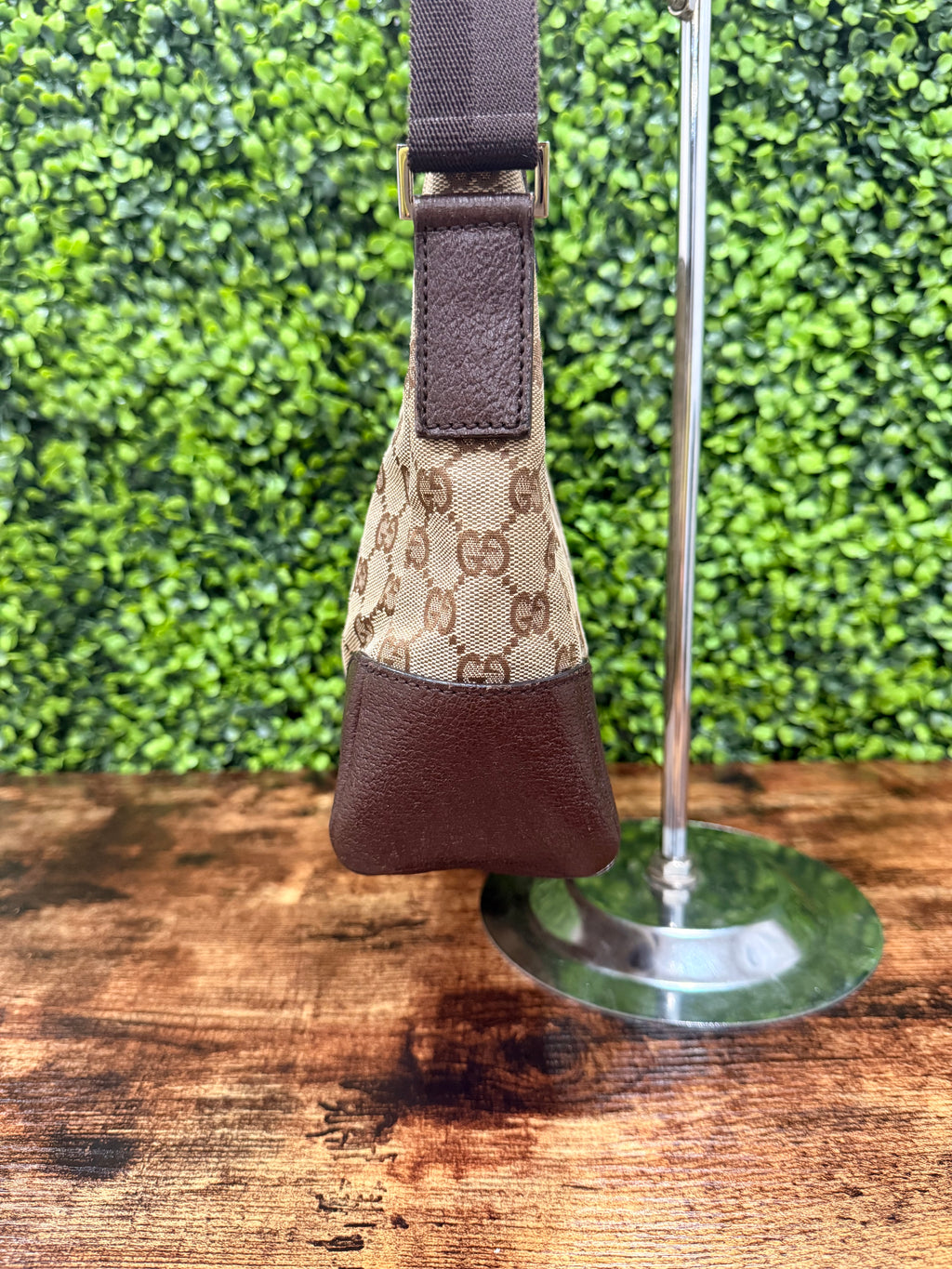 Gucci GG Crossbody Canvas