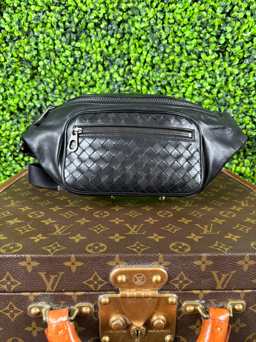 Bottega Veneta Black Intrecciato Belt Bag