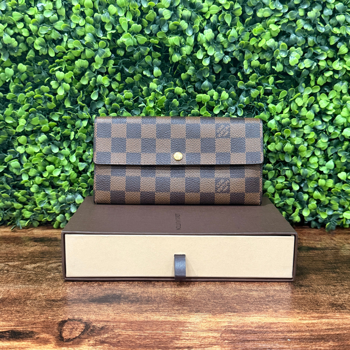 Louis Vuitton Long Wallet Damier Ebene