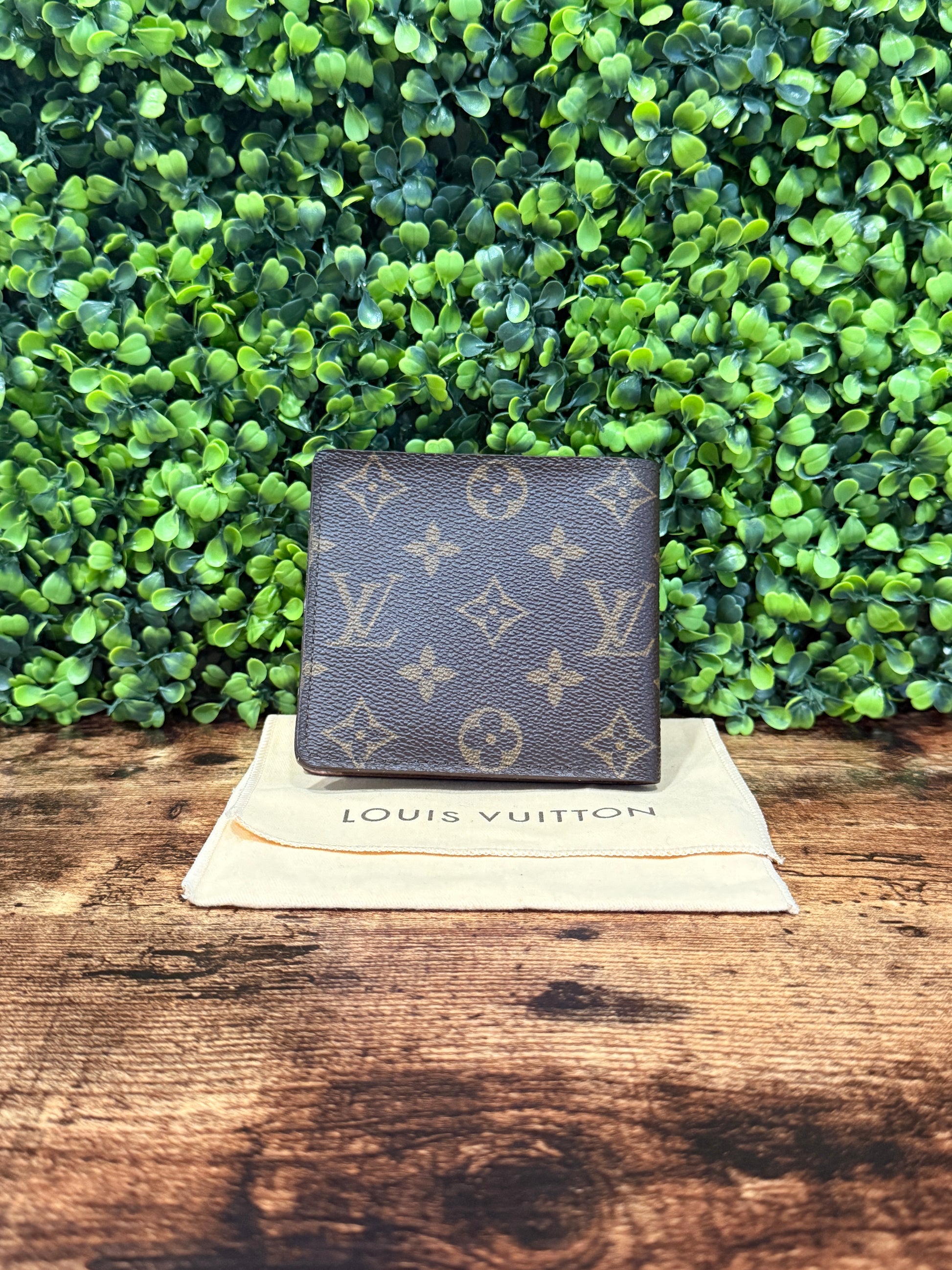 Louis Vuitton Marco Wallet Monogram