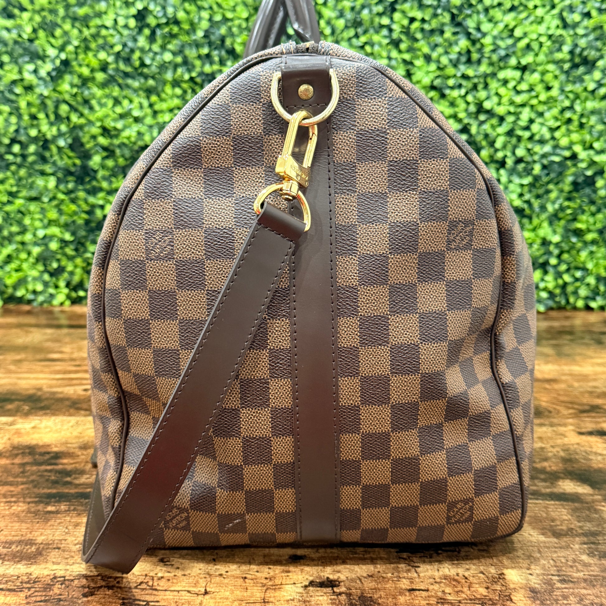 Louis Vuitton Keepall Damier Ebene w/Strap
