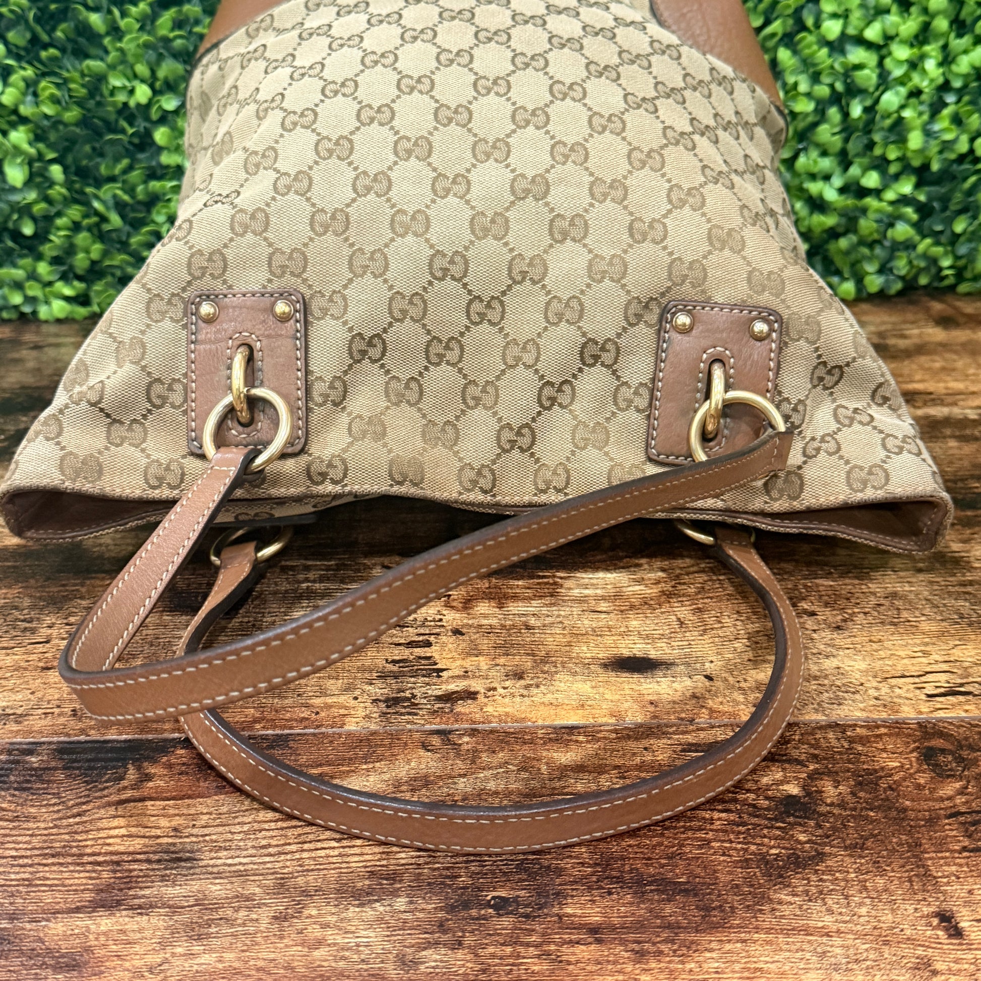 Gucci GG Canvas Charm Medium Tote