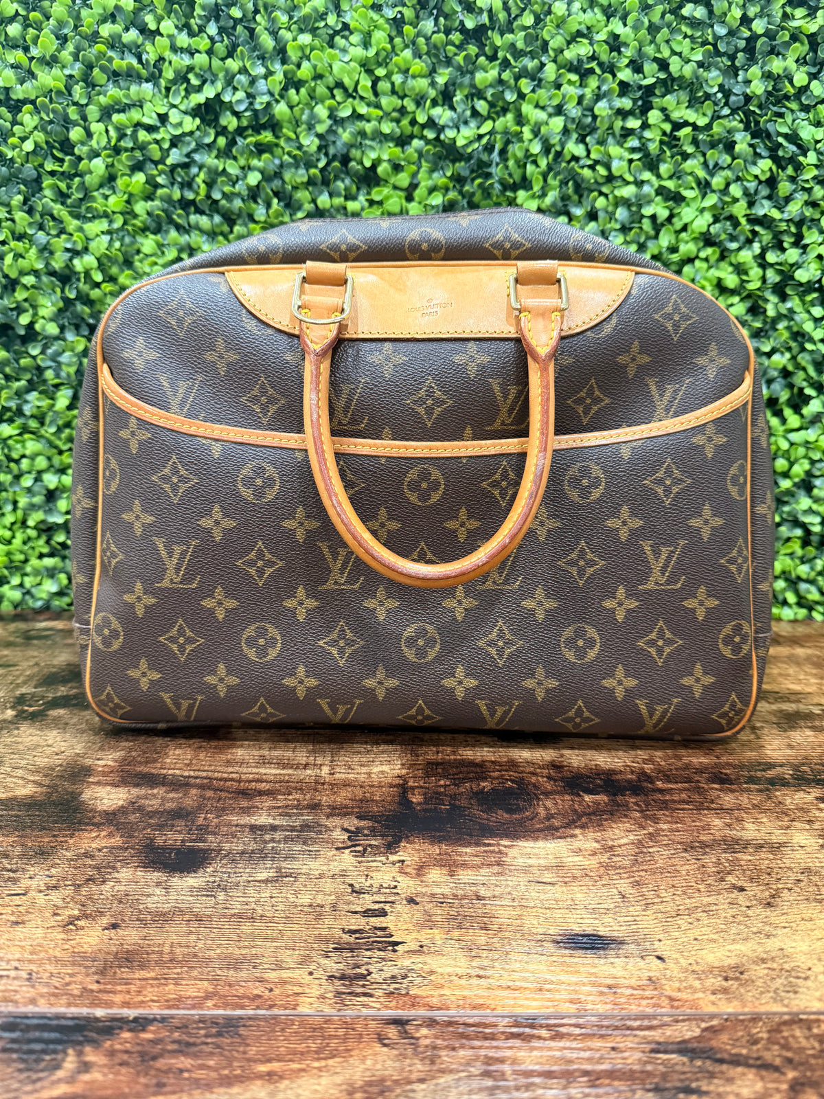 Louis Vuitton Deauville Monogram