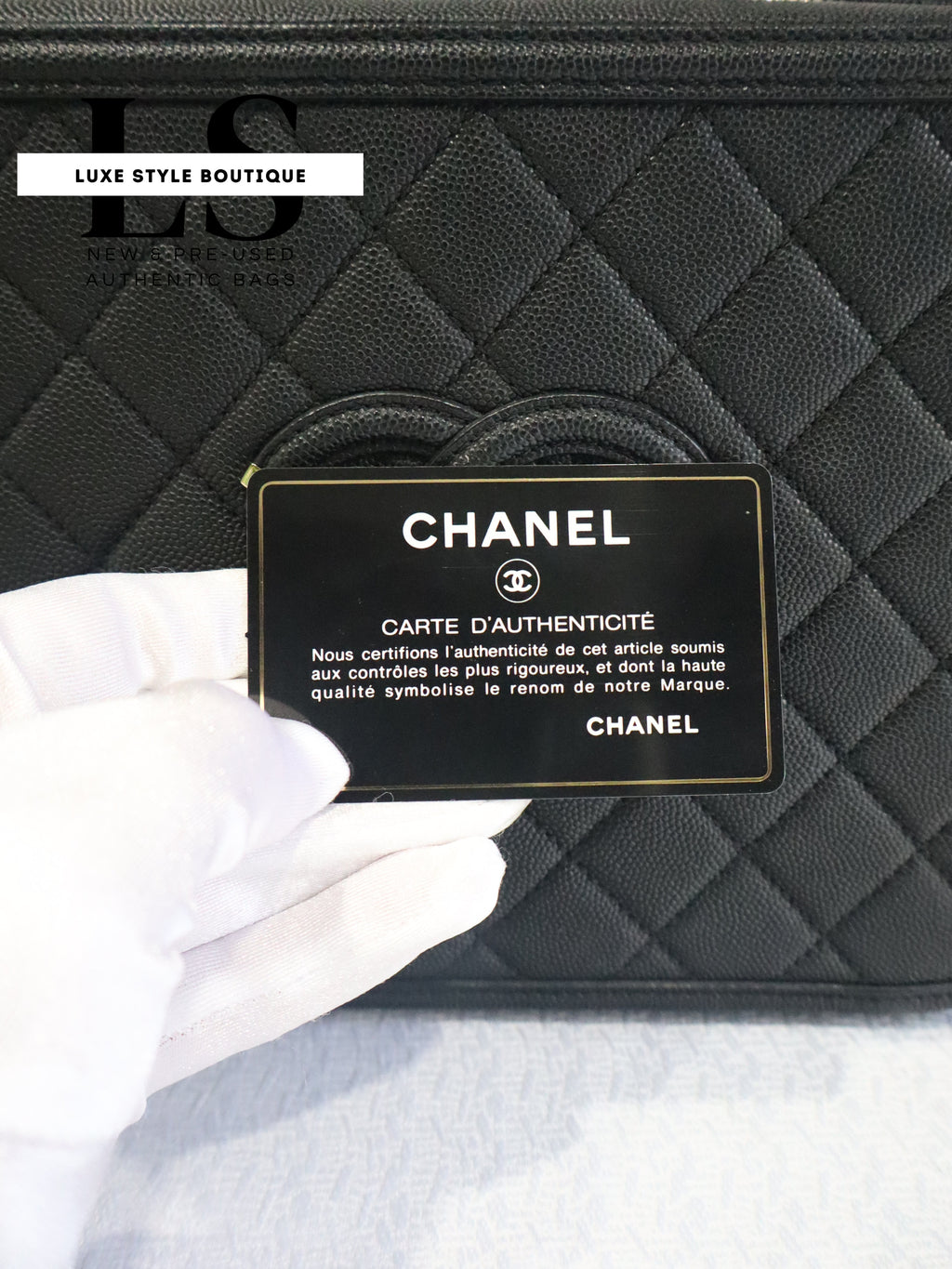 Chanel Filigree Quilted Caviar Vanity Case