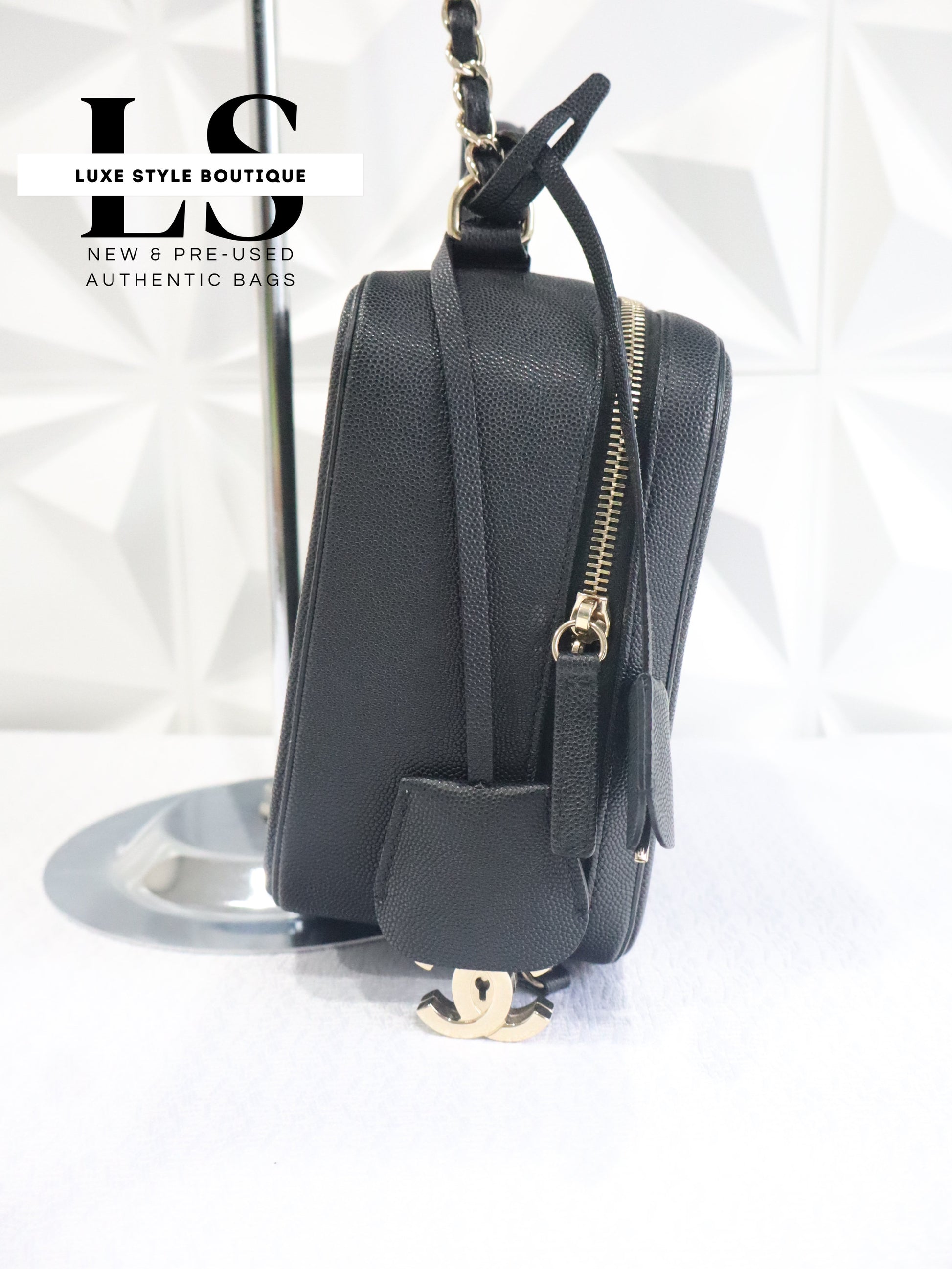 Chanel Filigree Quilted Caviar Vanity Case