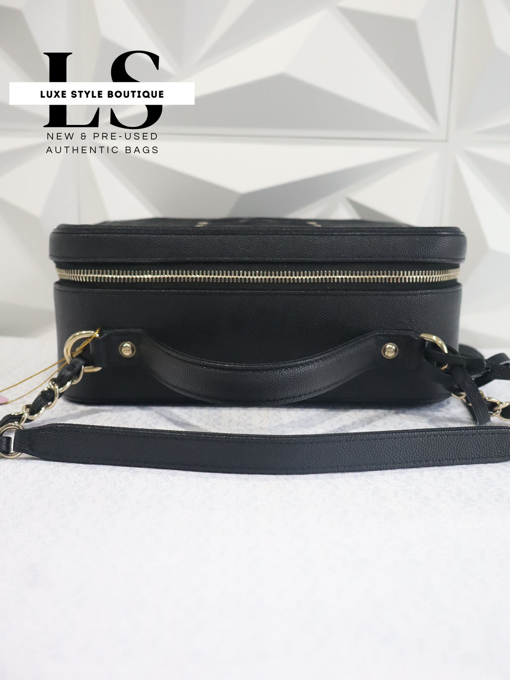Chanel Filigree Quilted Caviar Vanity Case