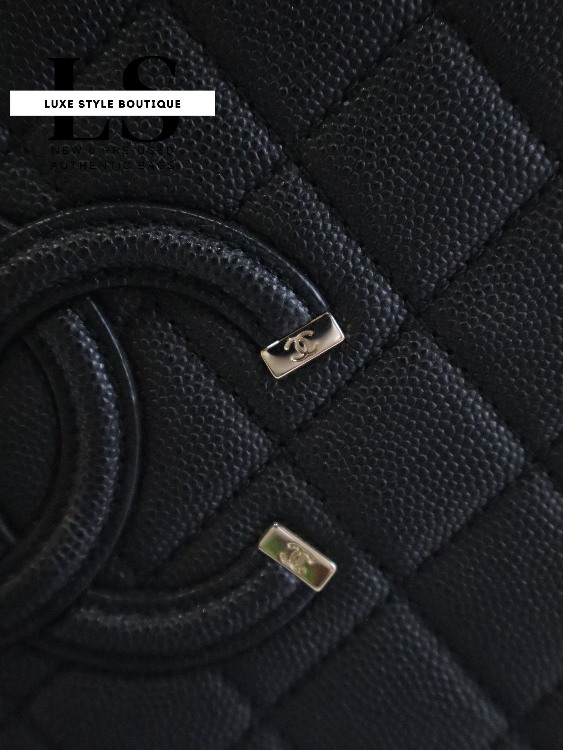 Chanel Filigree Quilted Caviar Vanity Case