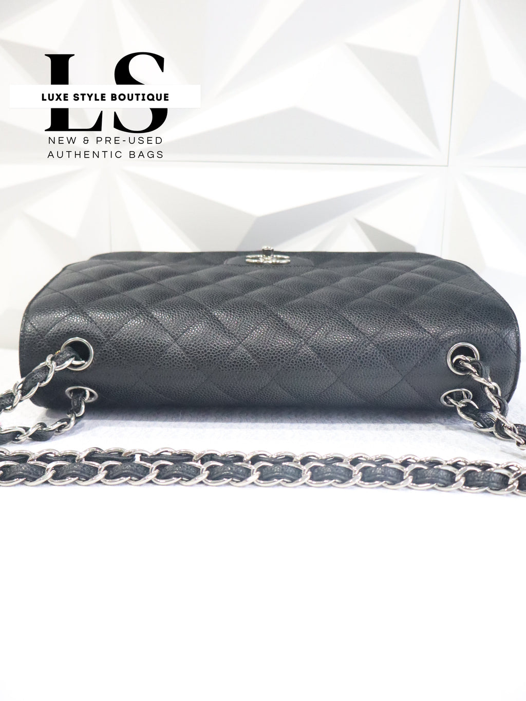 Chanel Jumbo Classic Double Flap