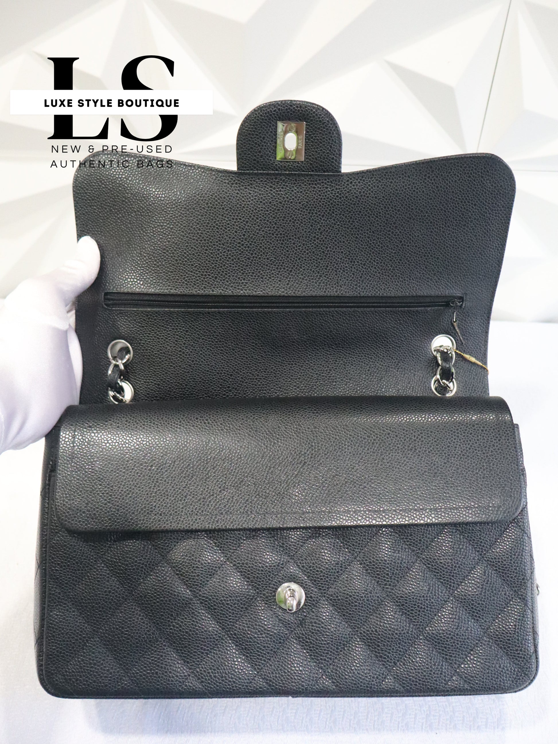 Chanel Jumbo Classic Double Flap