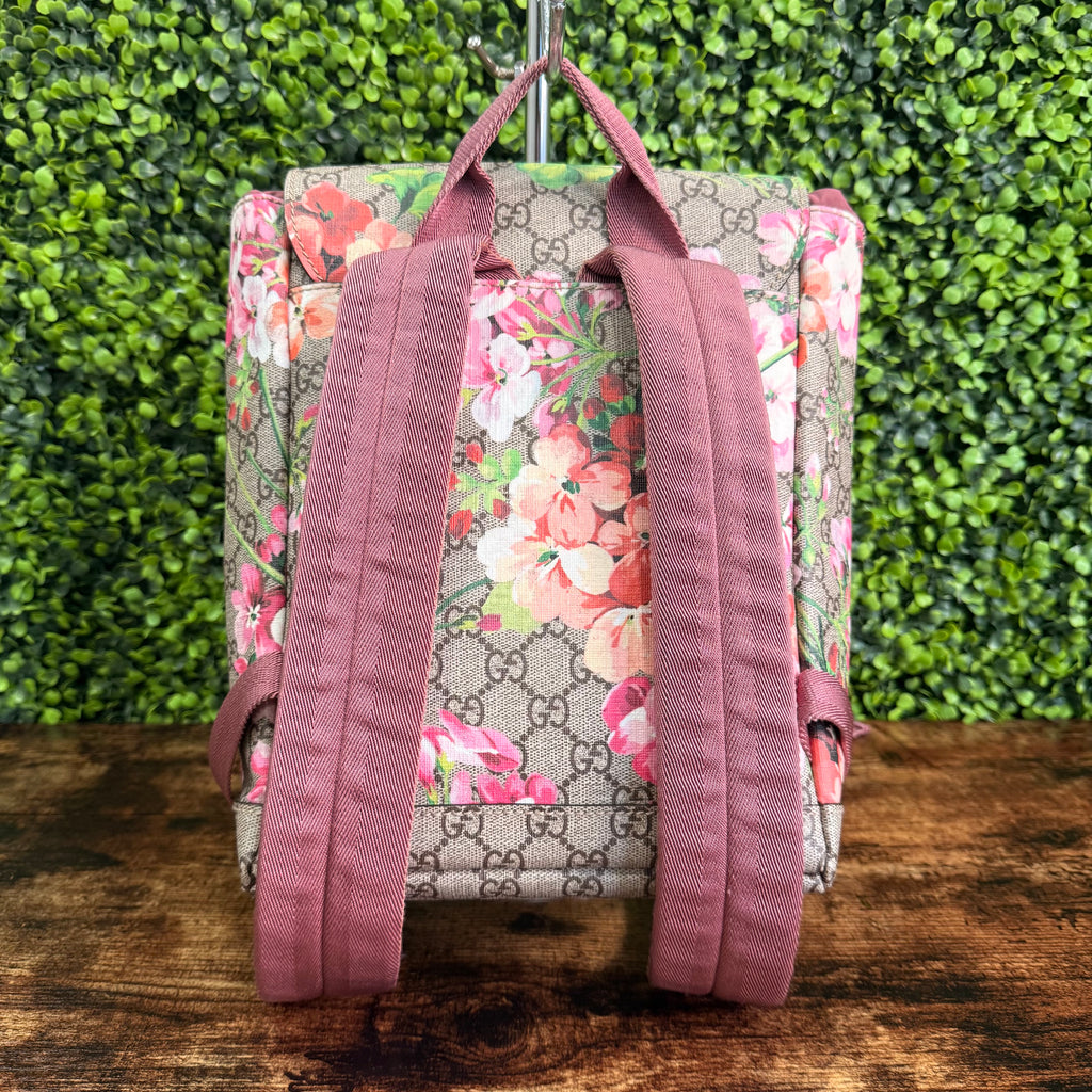 Gucci GG Supreme Canvas Bloom Backpack