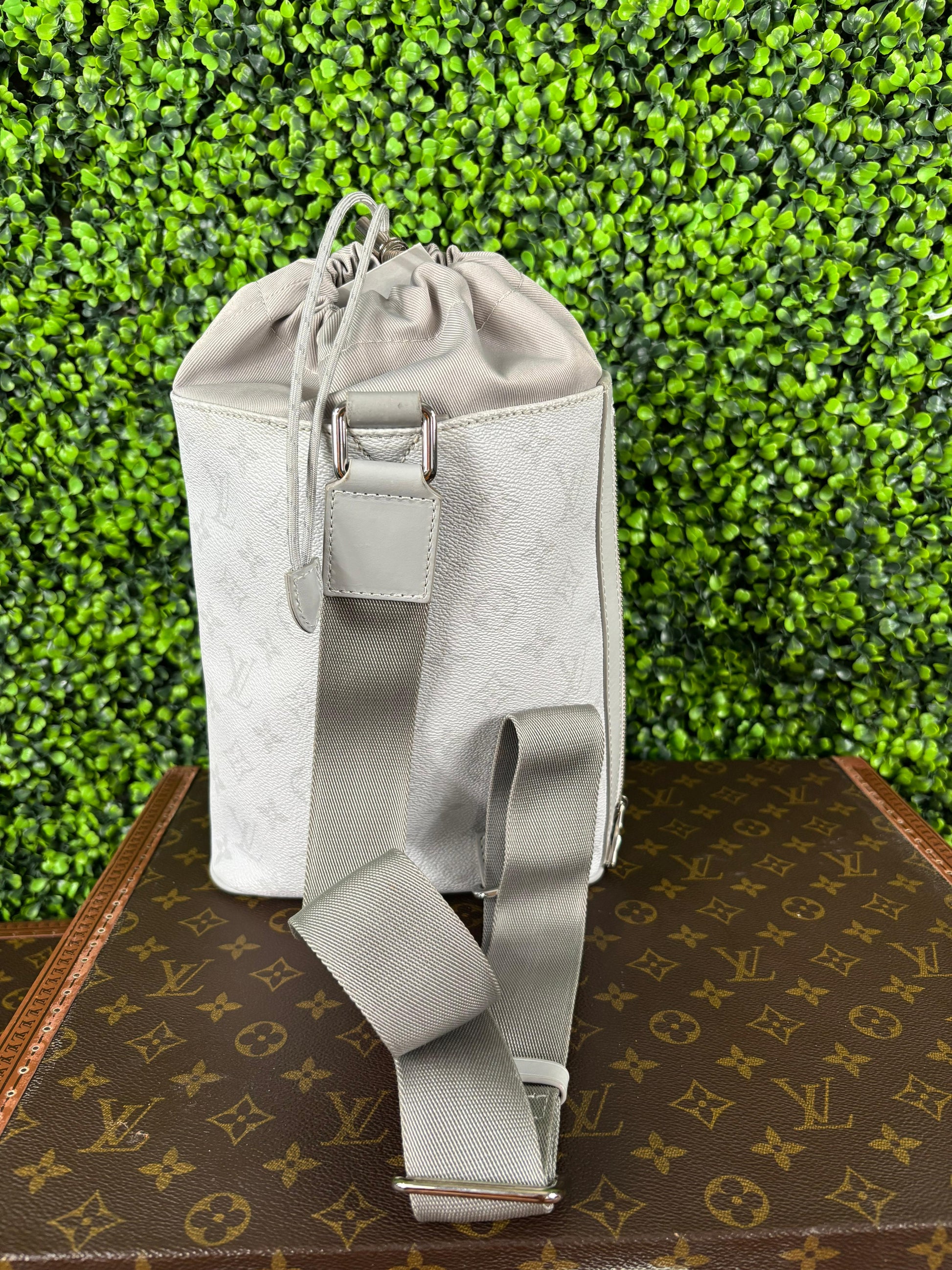 Louis Vuitton White Canvas Chalk Sling