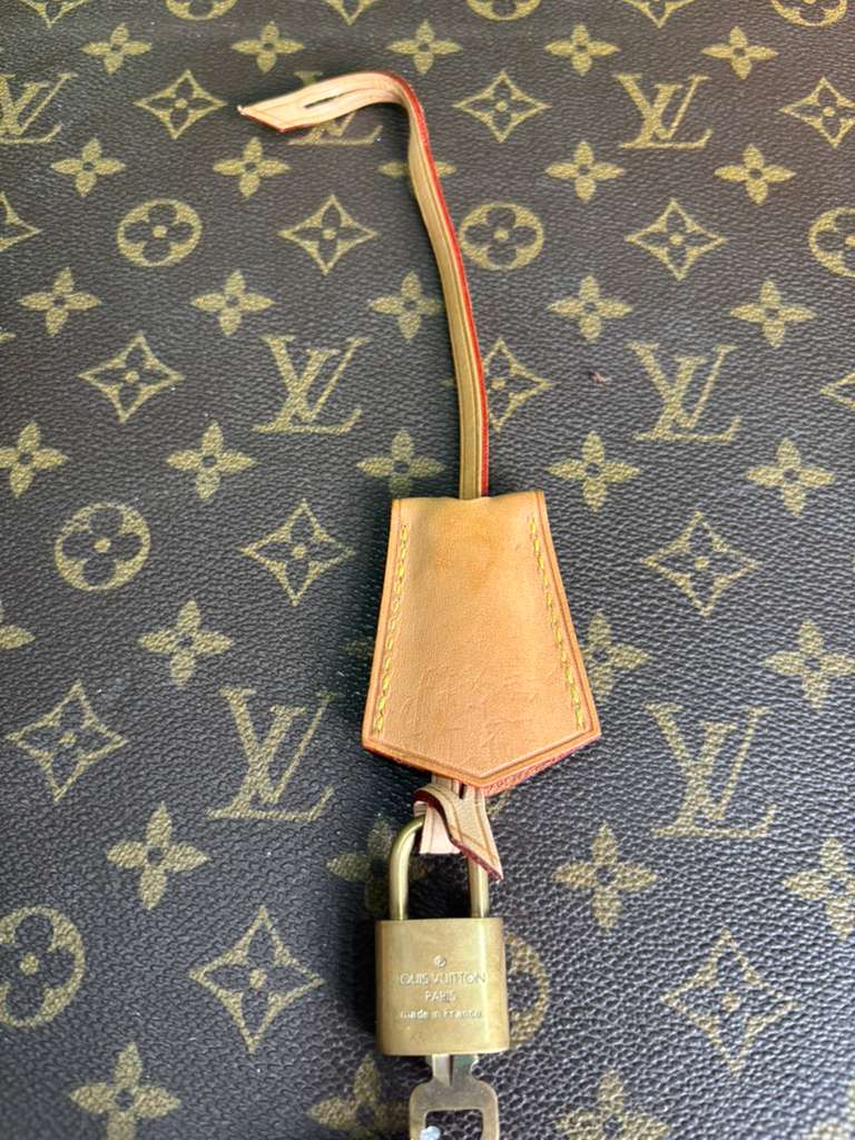 Louis Vuitton Cloche Cle Beige w/Padlock & Key