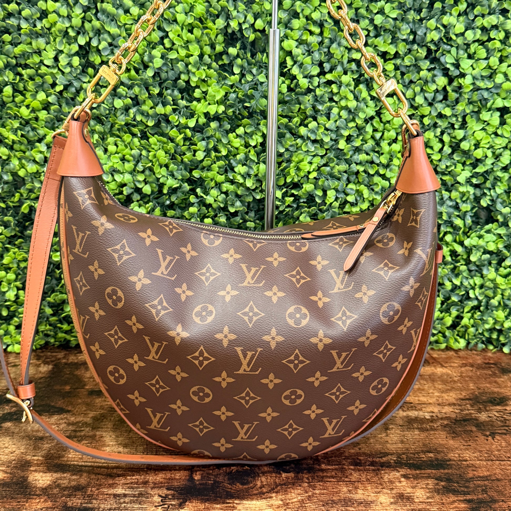 Louis Vuitton Loop Hobo Bag Monogram