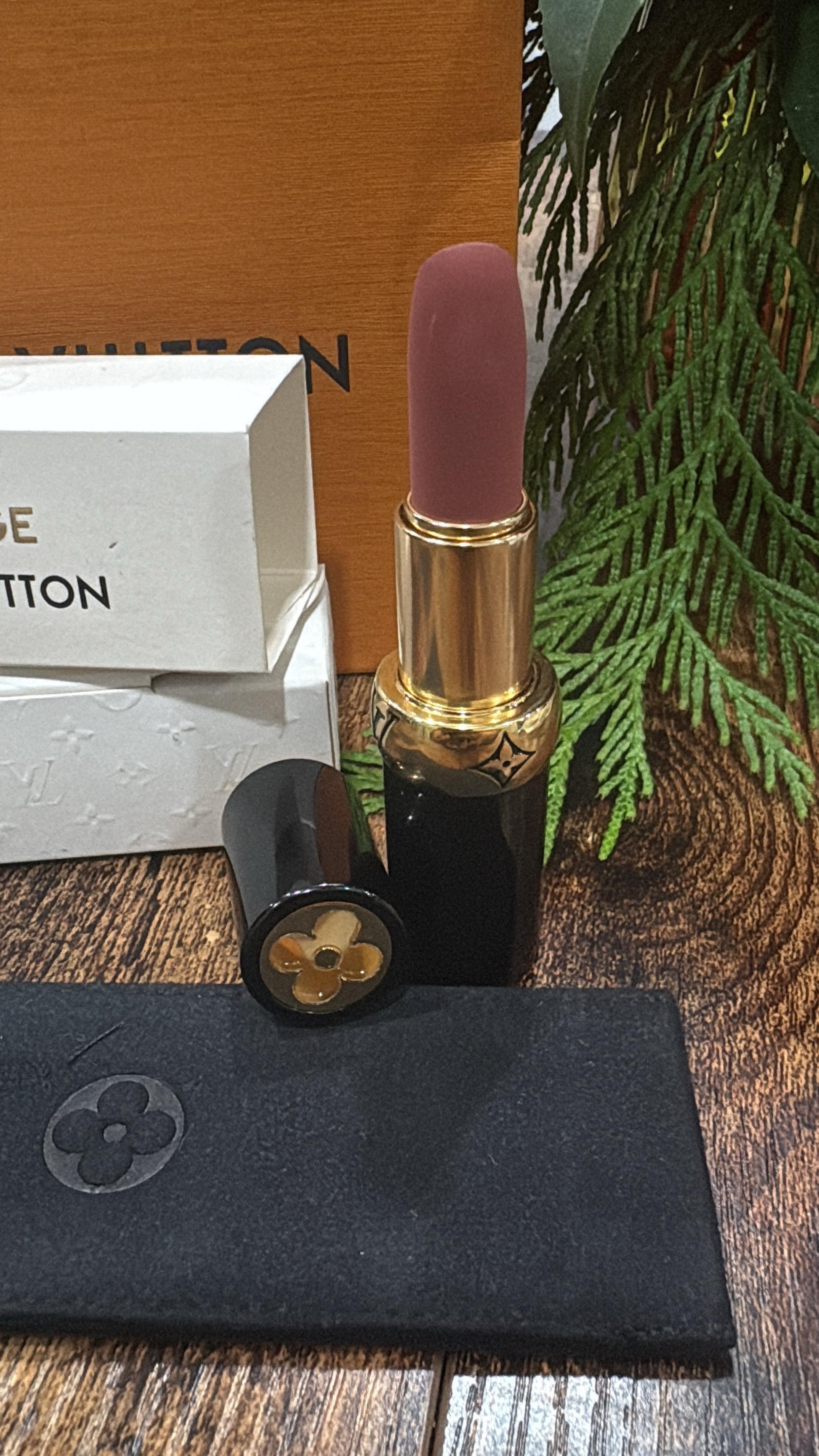 Louis Vuitton Makeup Rouge Matte 109 The Great Escape