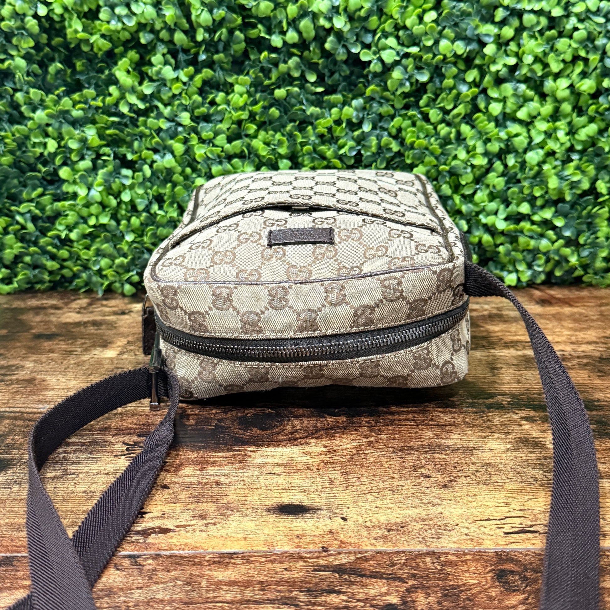 Gucci GG Canvas Small Crossbody