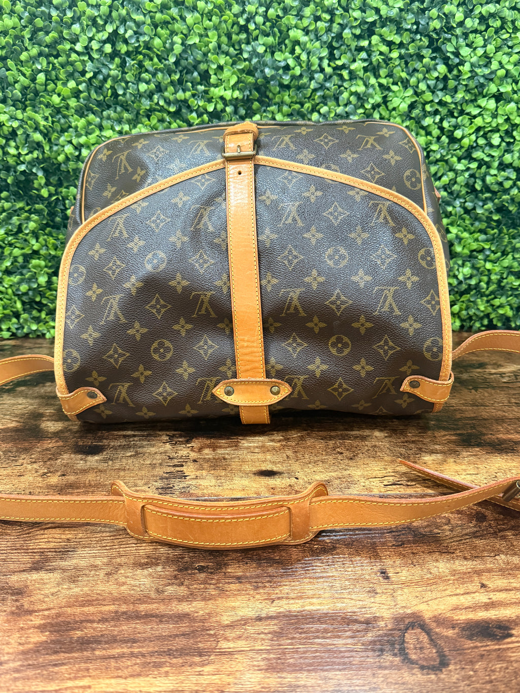 Louis Vuitton Saumur 30 Monogram