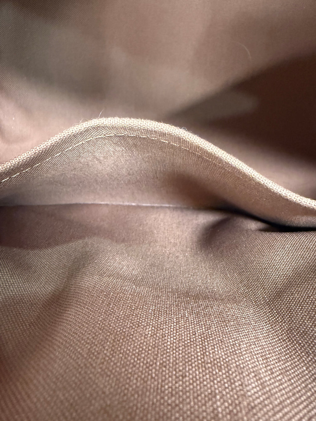 Louis Vuitton Tivoli GM Monogram