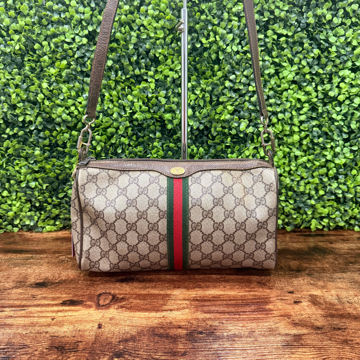 Gucci Vintage GG Supreme Sherry Line