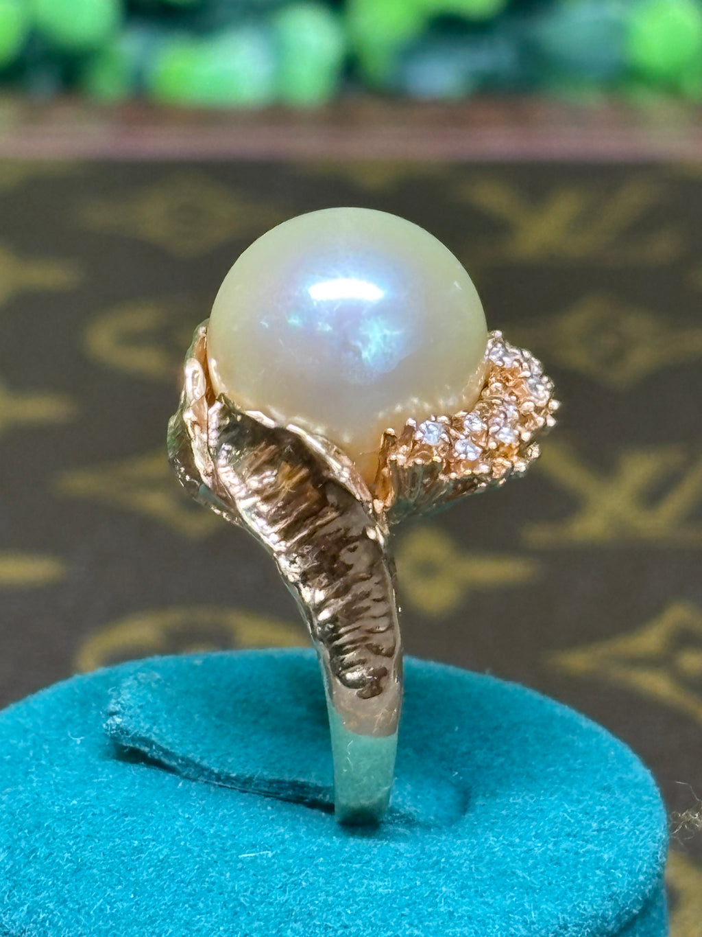 Ring Yellow Gold 18K w/Real Pearls & Diamonds