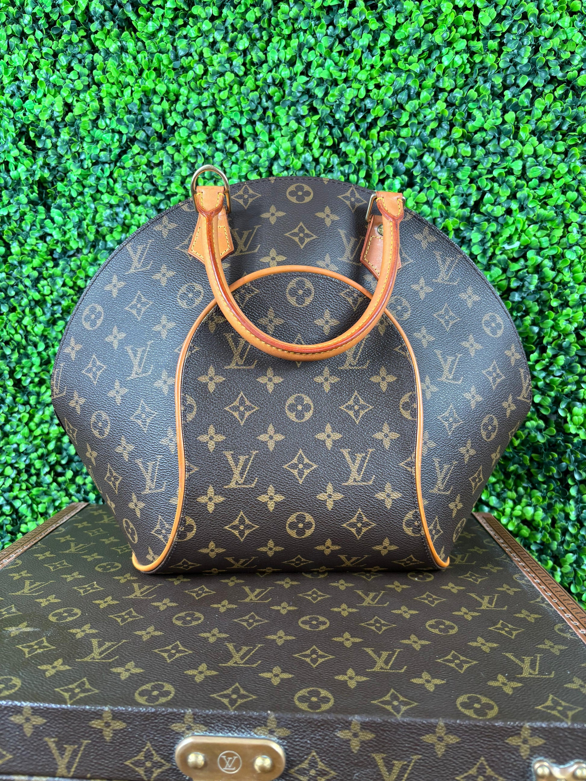 Louis Vuitton Ellipse GM Monogram