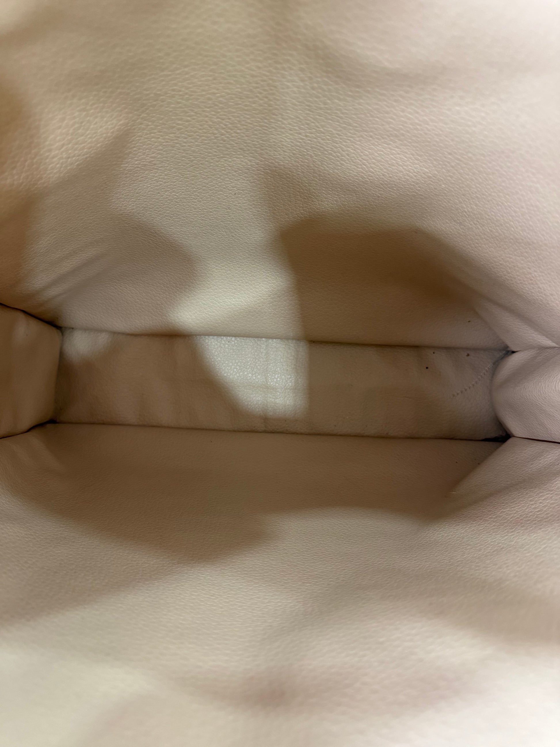 Louis Vuitton Sac Plat Monogram