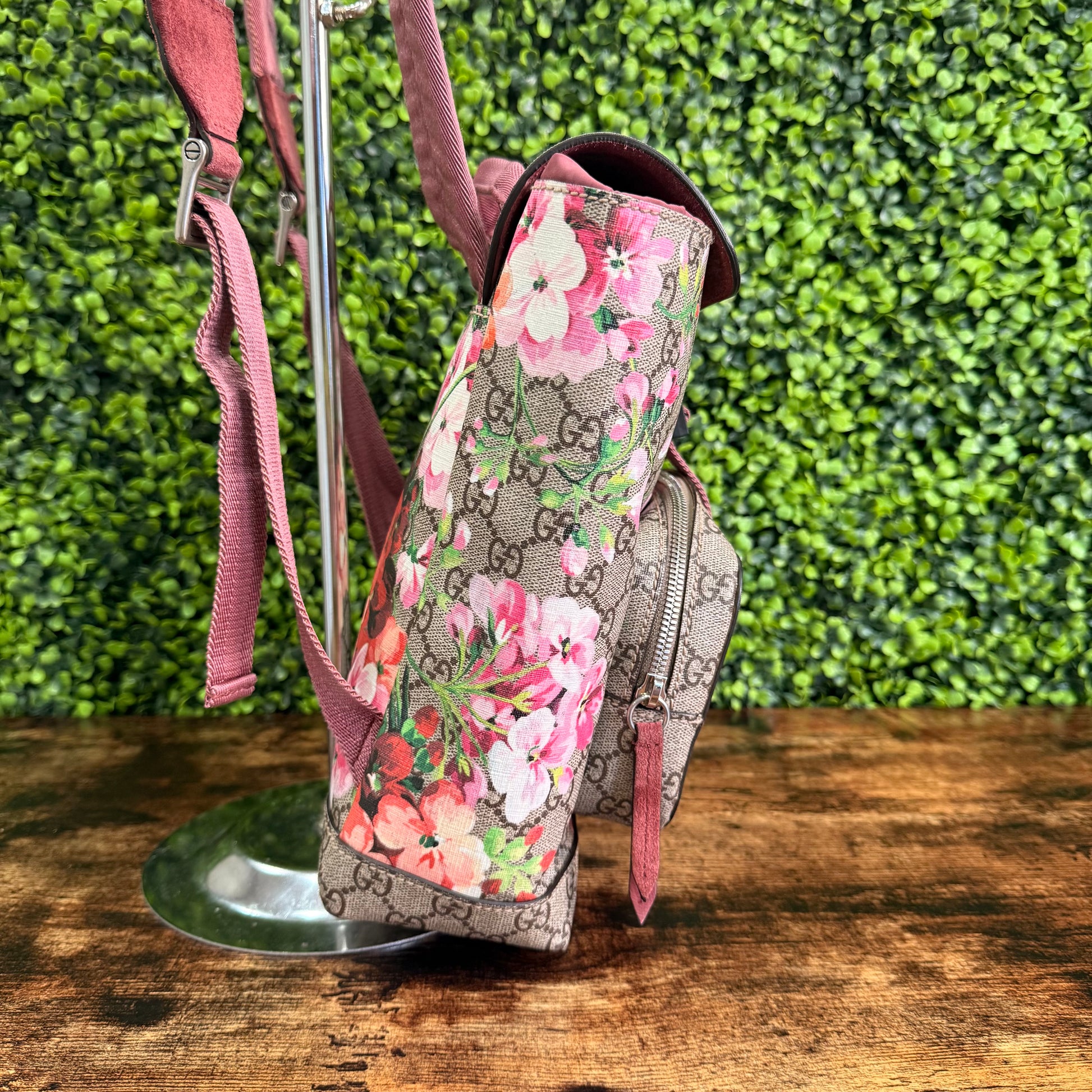 Gucci GG Supreme Canvas Bloom Backpack