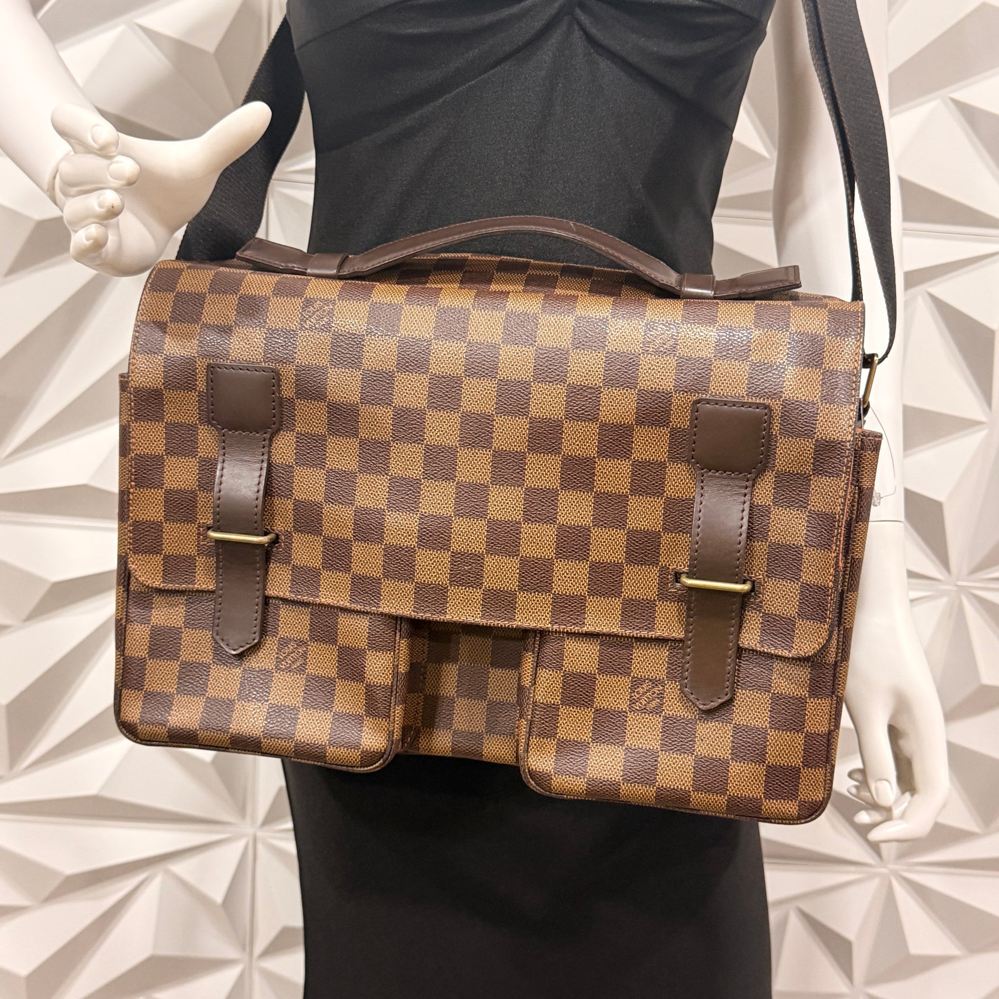Louis Vuitton Damier Ebene Broadway Messenger Bag