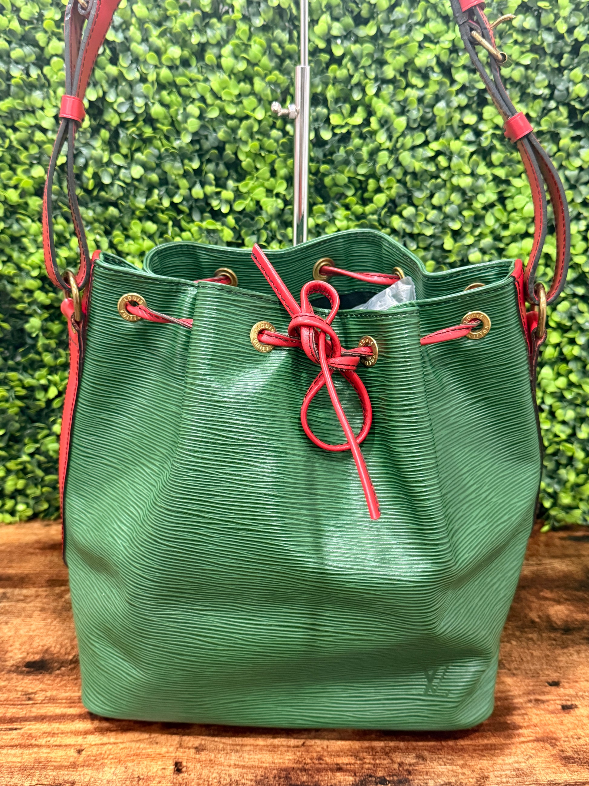 Louis Vuitton Petit Noe Green Epi Leather